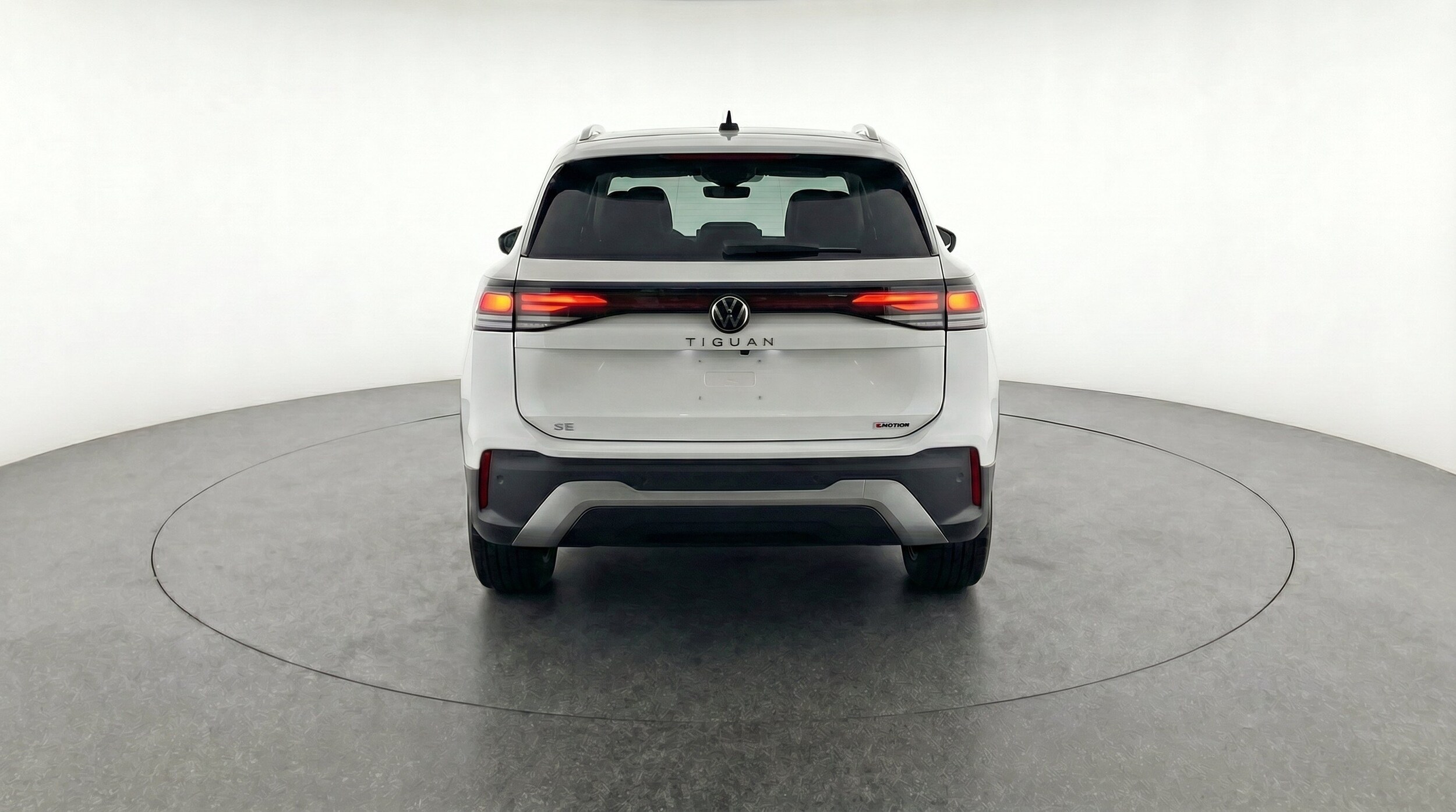 Thumbnail: 2026 Volkswagen Tiguan - 7