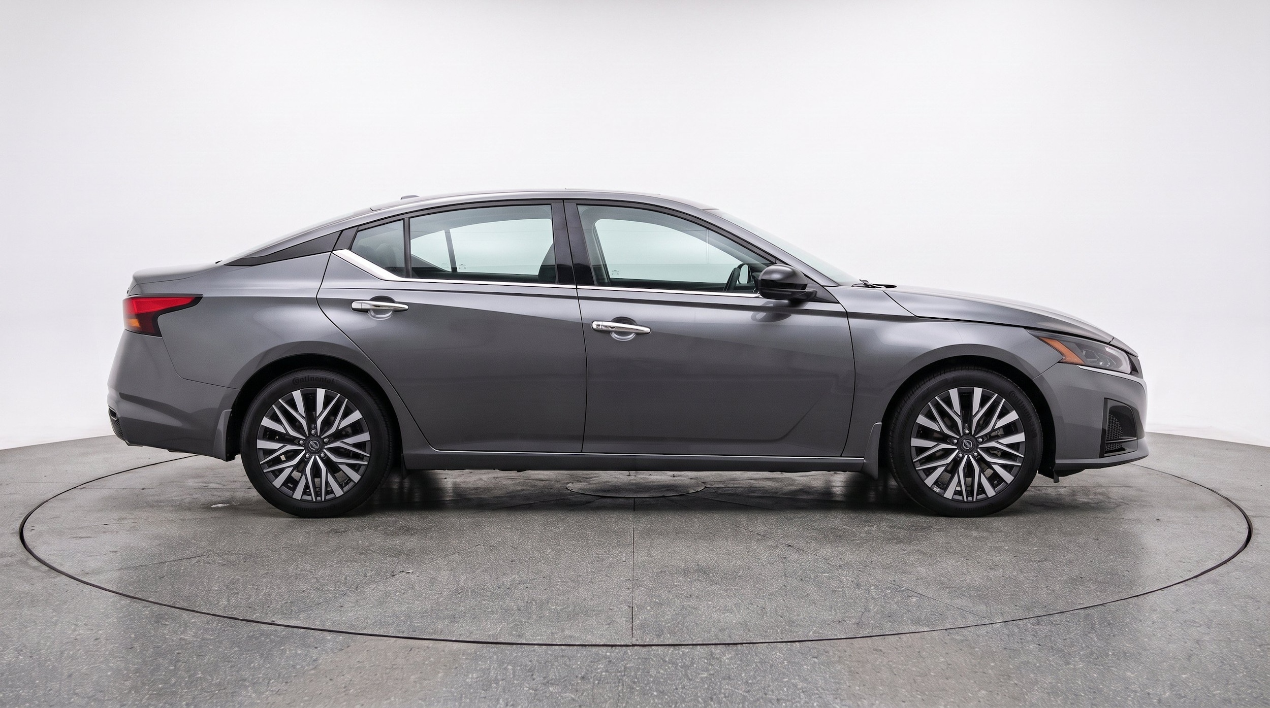 Thumbnail: 2025 Nissan Altima - 10