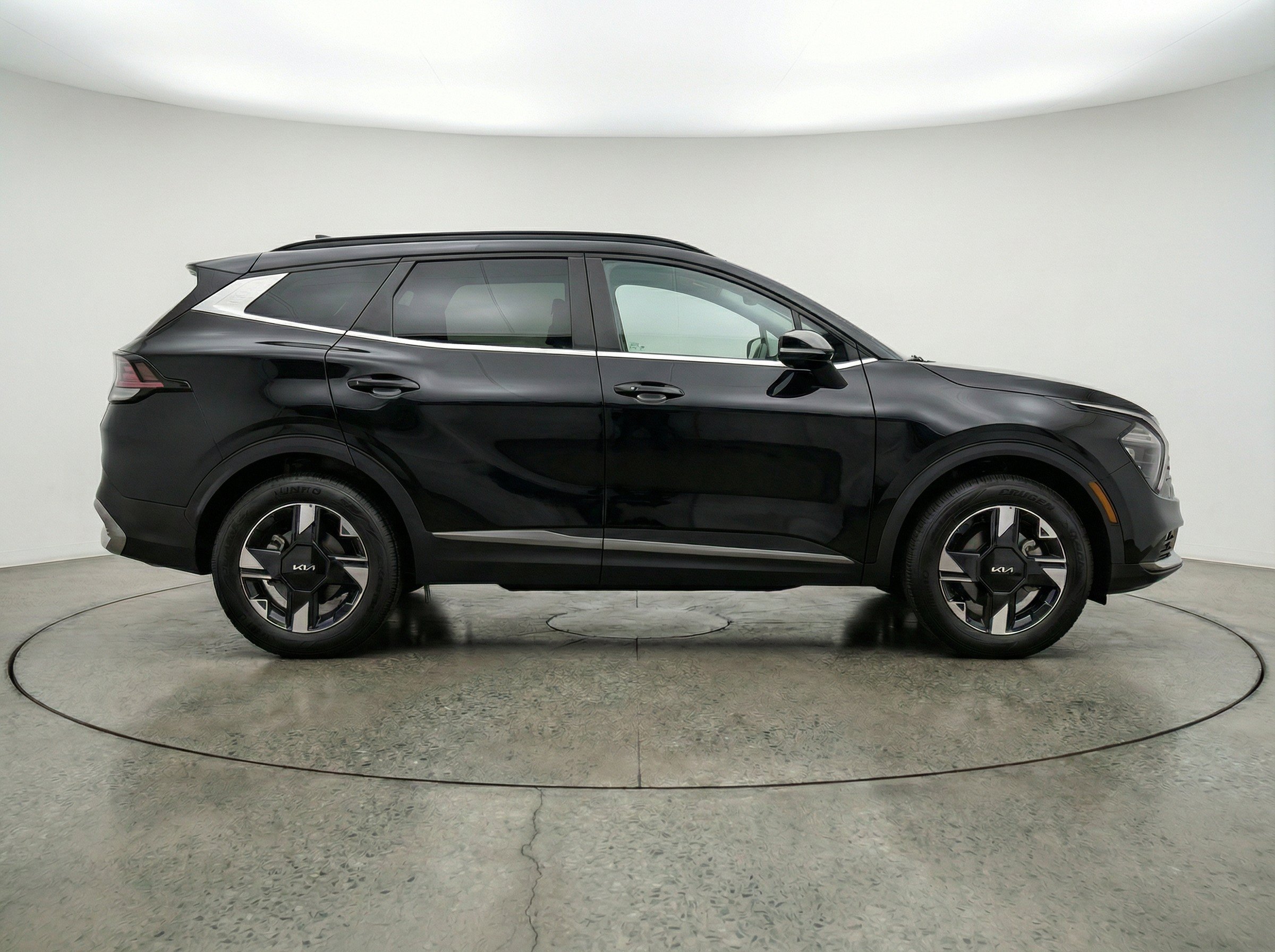 Thumbnail: 2026 Kia Sportage - 10