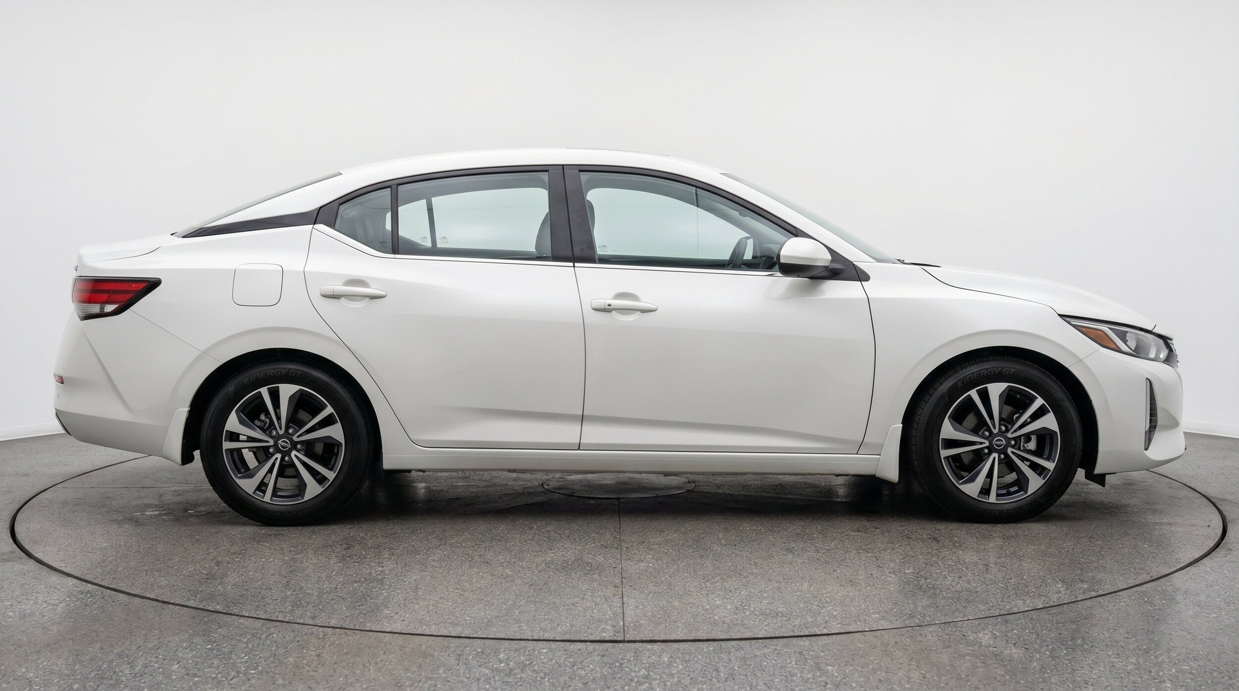 Thumbnail: 2025 Nissan Sentra - 10