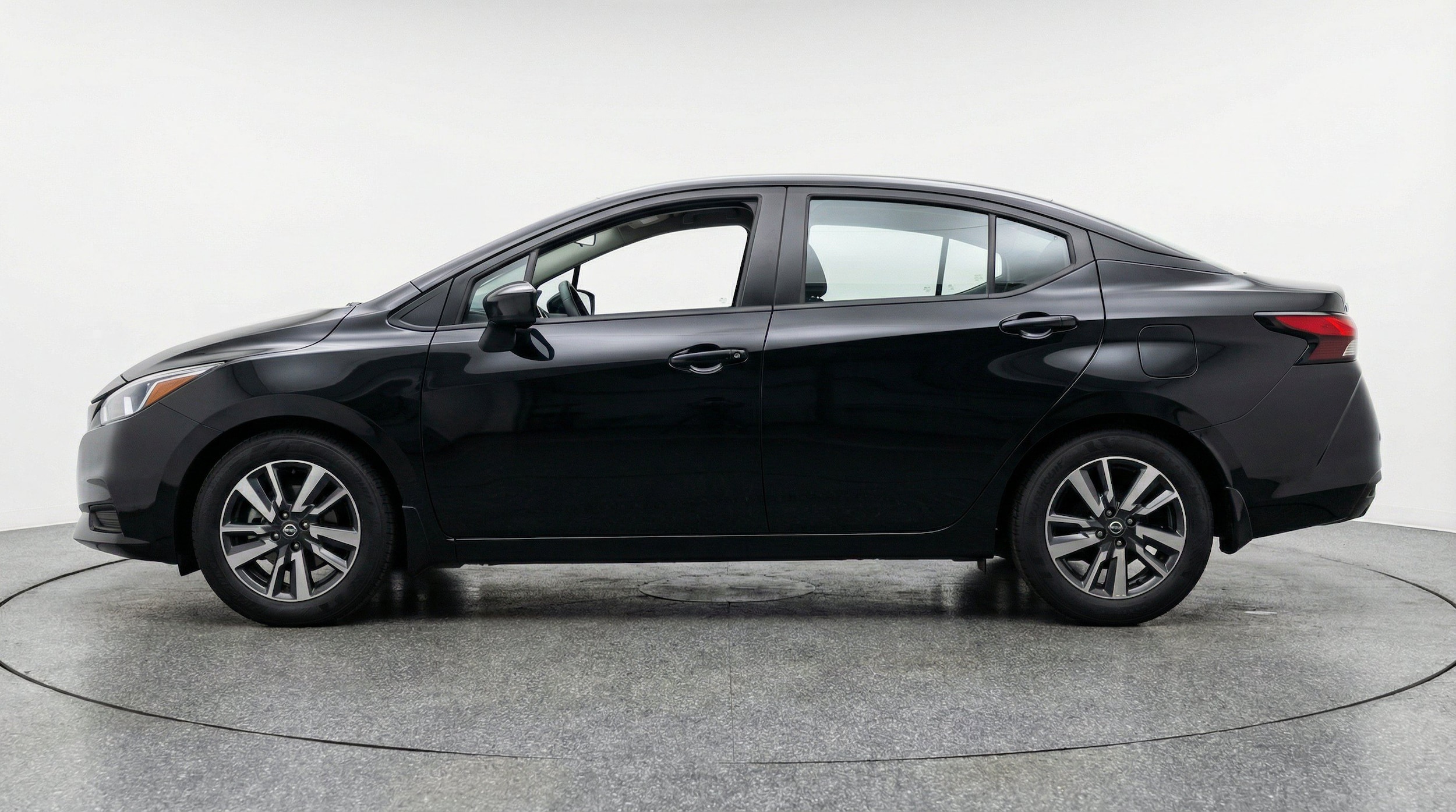 Thumbnail: 2025 Nissan Versa - 5
