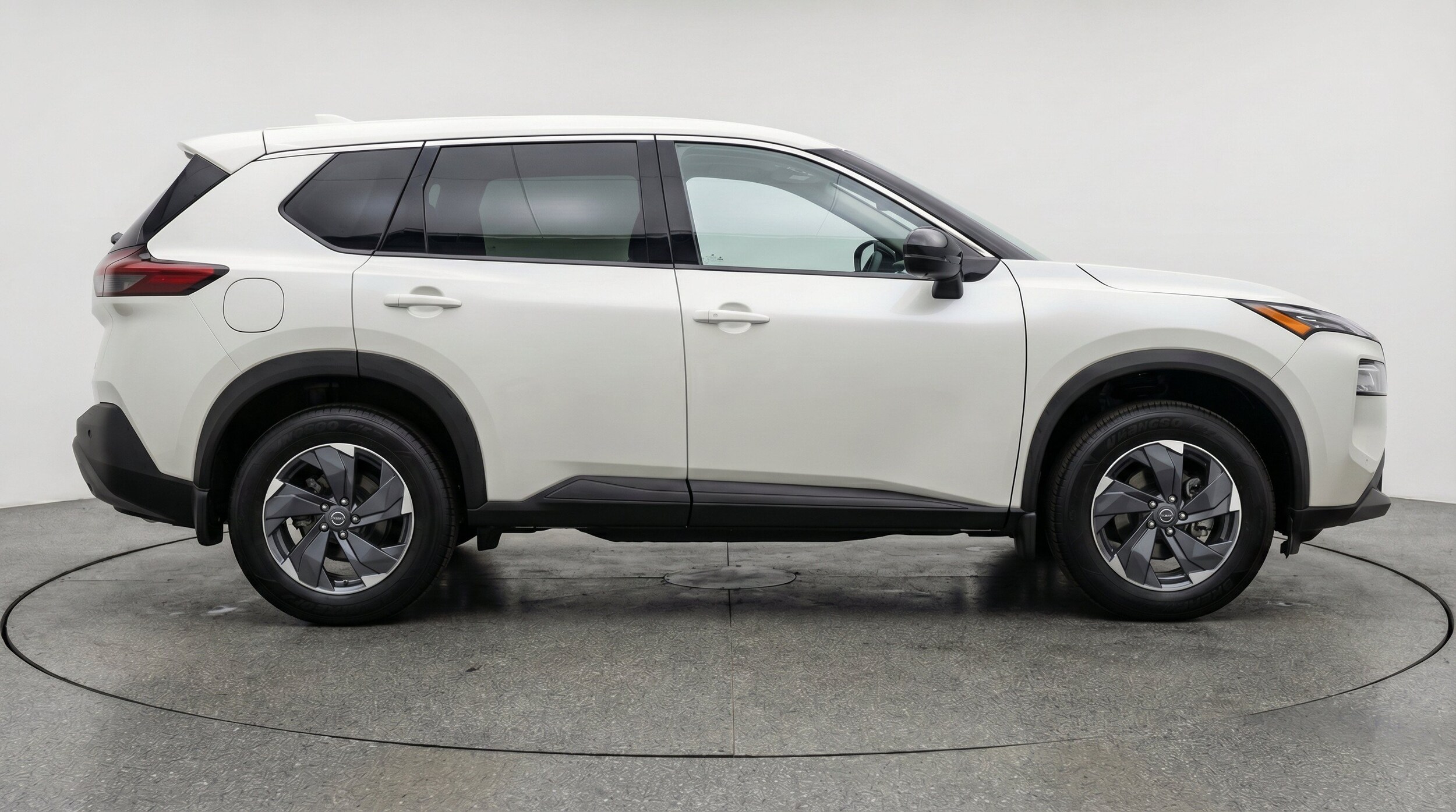 Thumbnail: 2026 Nissan Rogue - 10