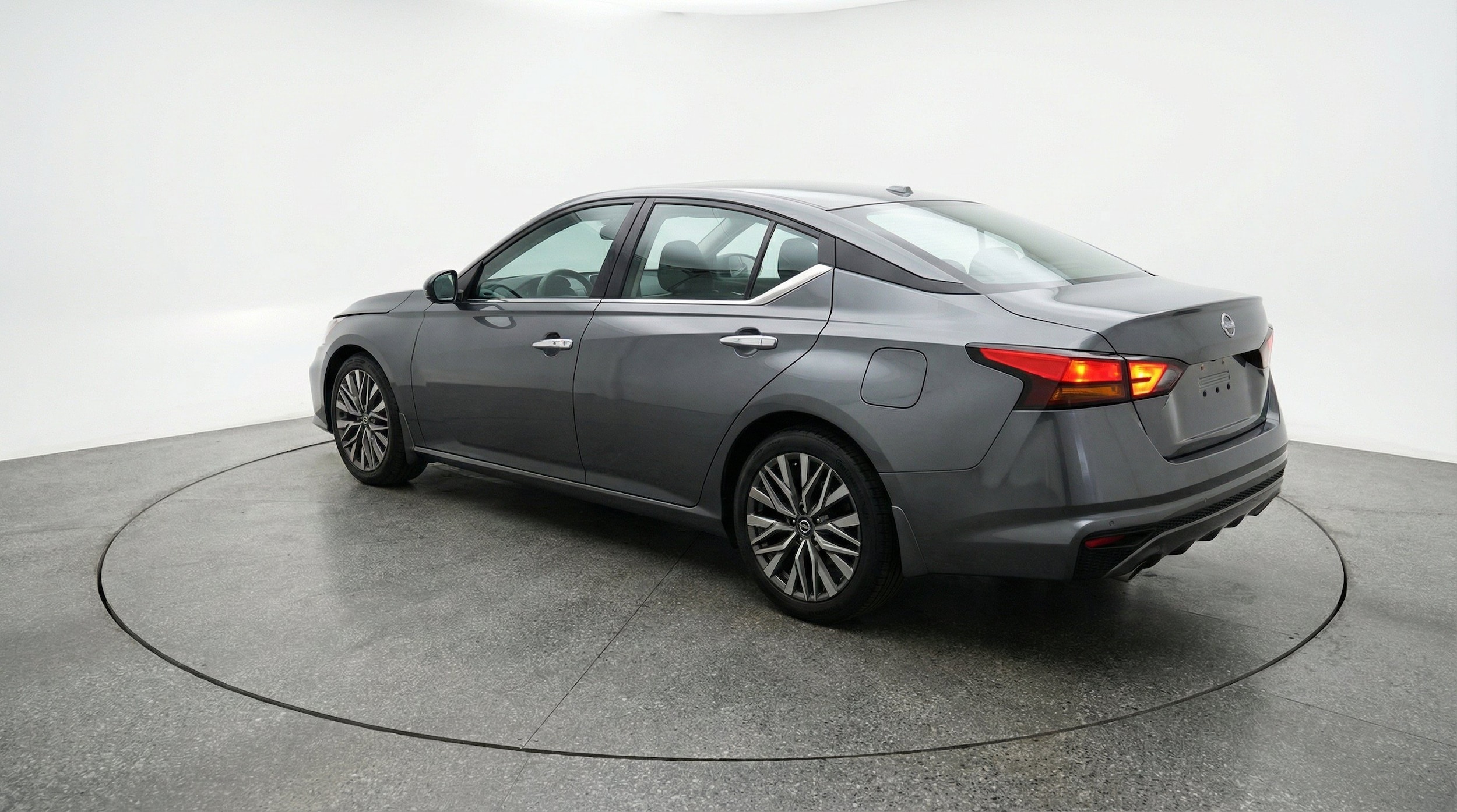 Thumbnail: 2025 Nissan Altima - 6