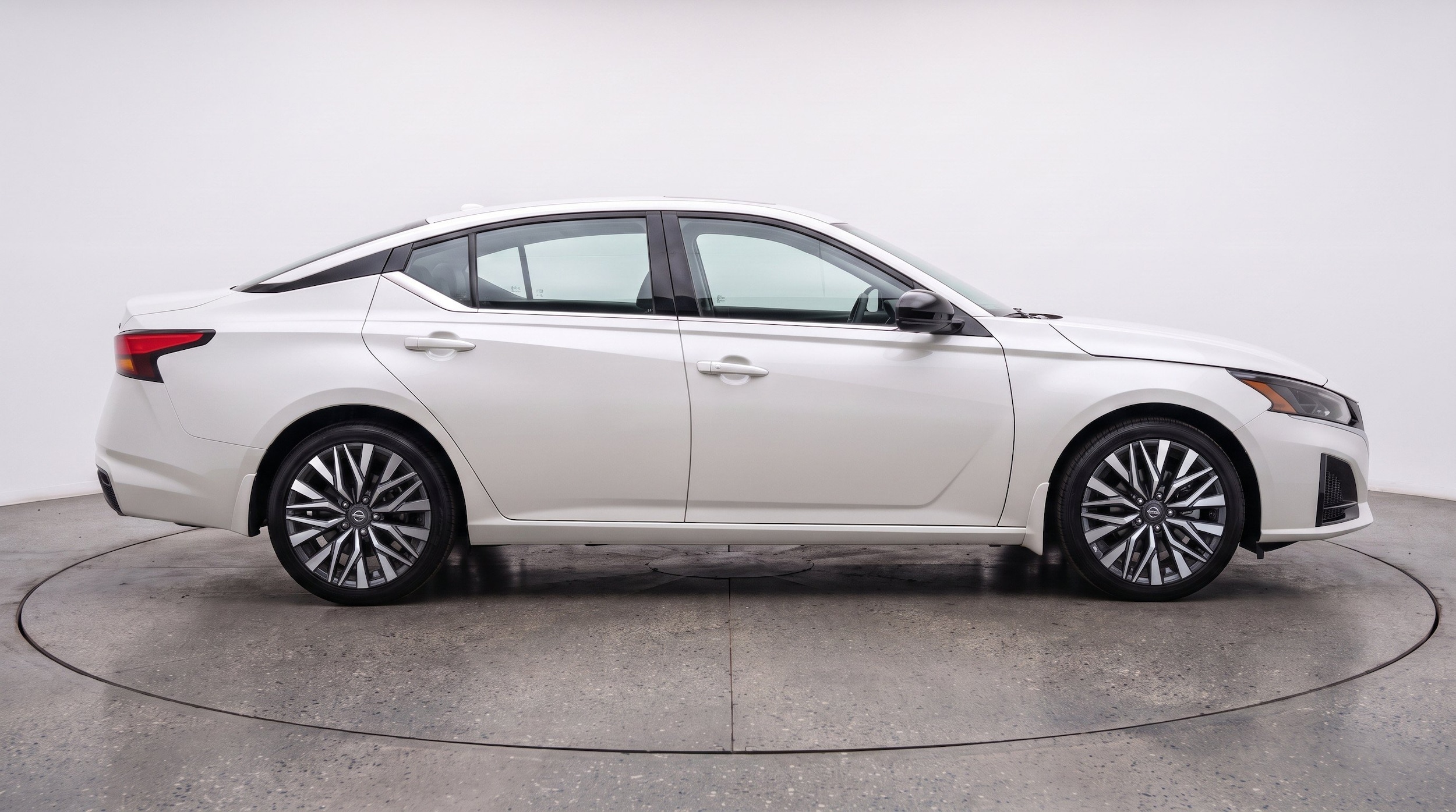 Thumbnail: 2026 Nissan Altima - 10
