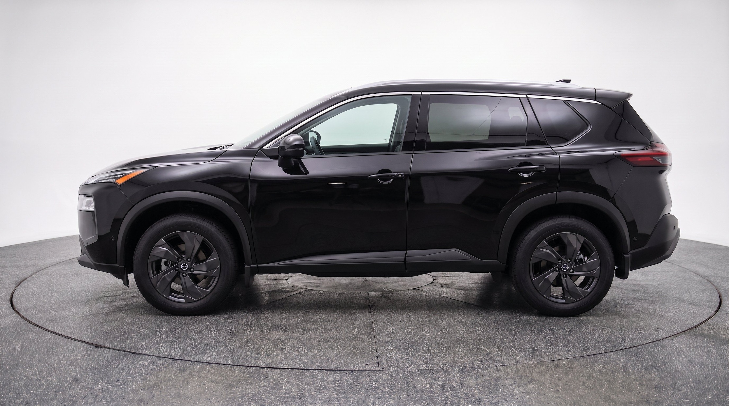 Thumbnail: 2026 Nissan Rogue - 5