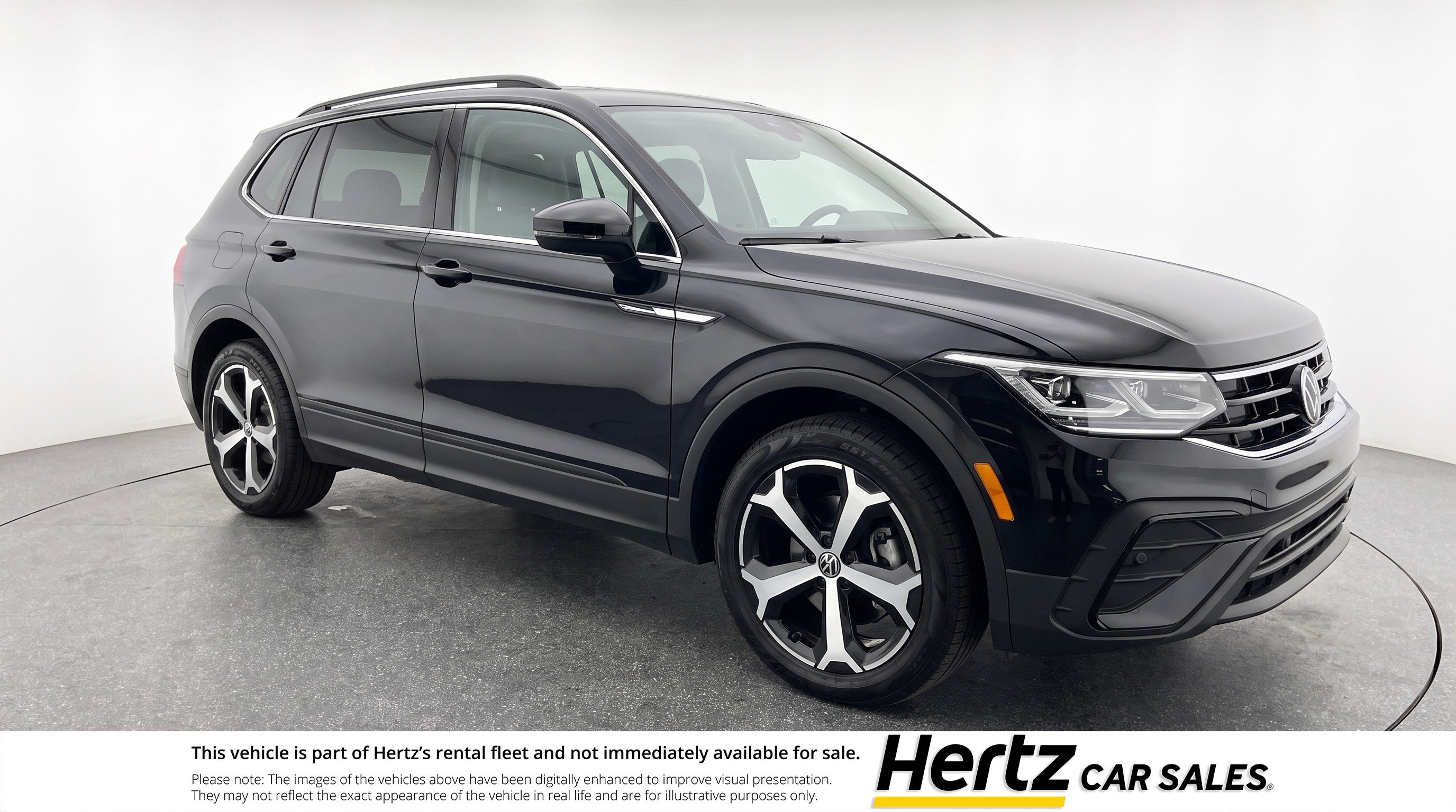 Thumbnail: 2026 Volkswagen Tiguan - 1