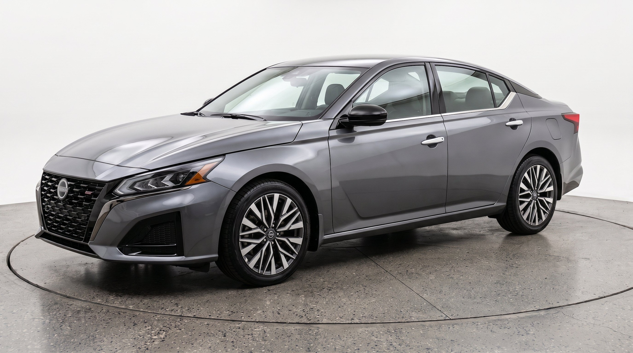 Thumbnail: 2025 Nissan Altima - 3