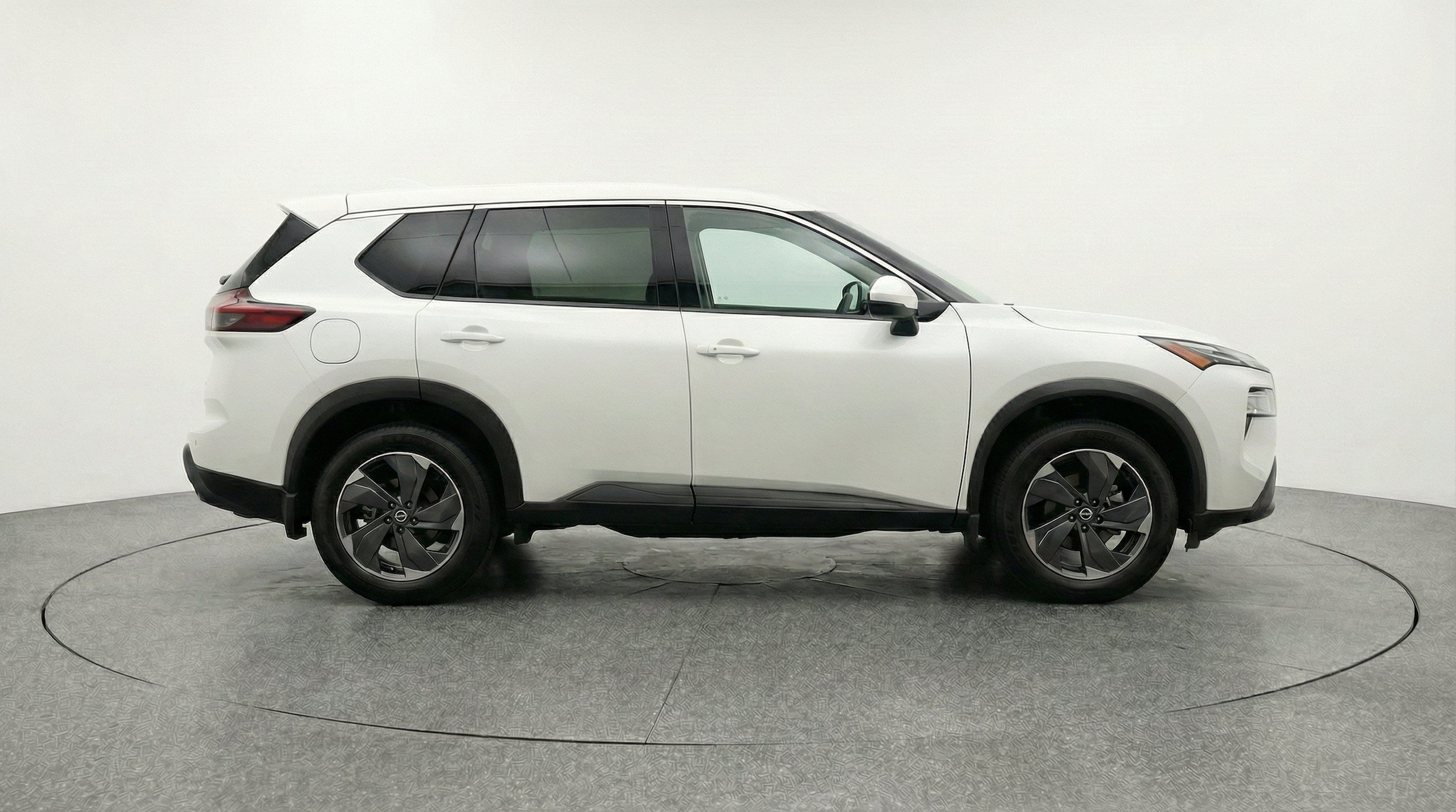 Thumbnail: 2025 Nissan Rogue - 10