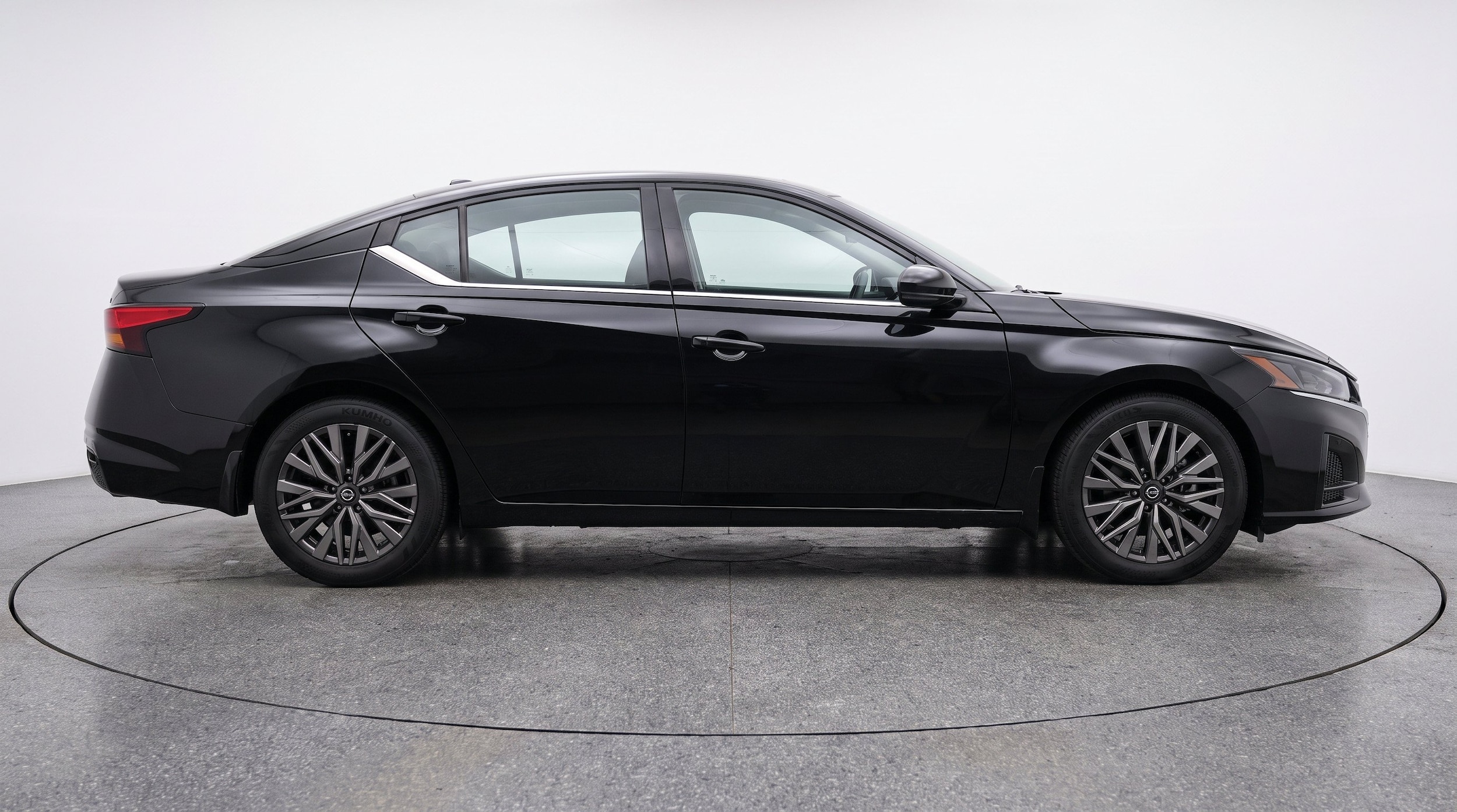 Thumbnail: 2026 Nissan Altima - 10