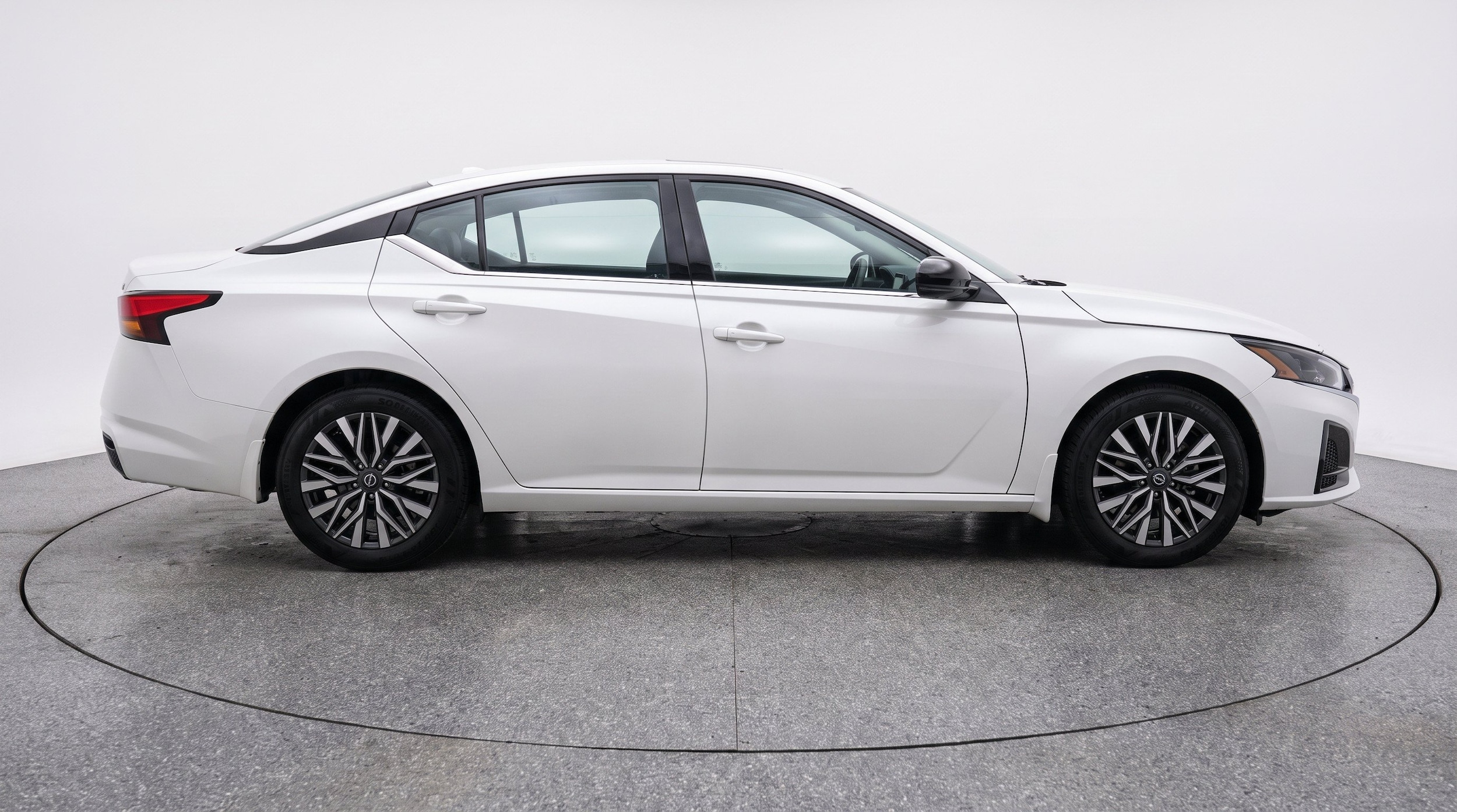Thumbnail: 2026 Nissan Altima - 10