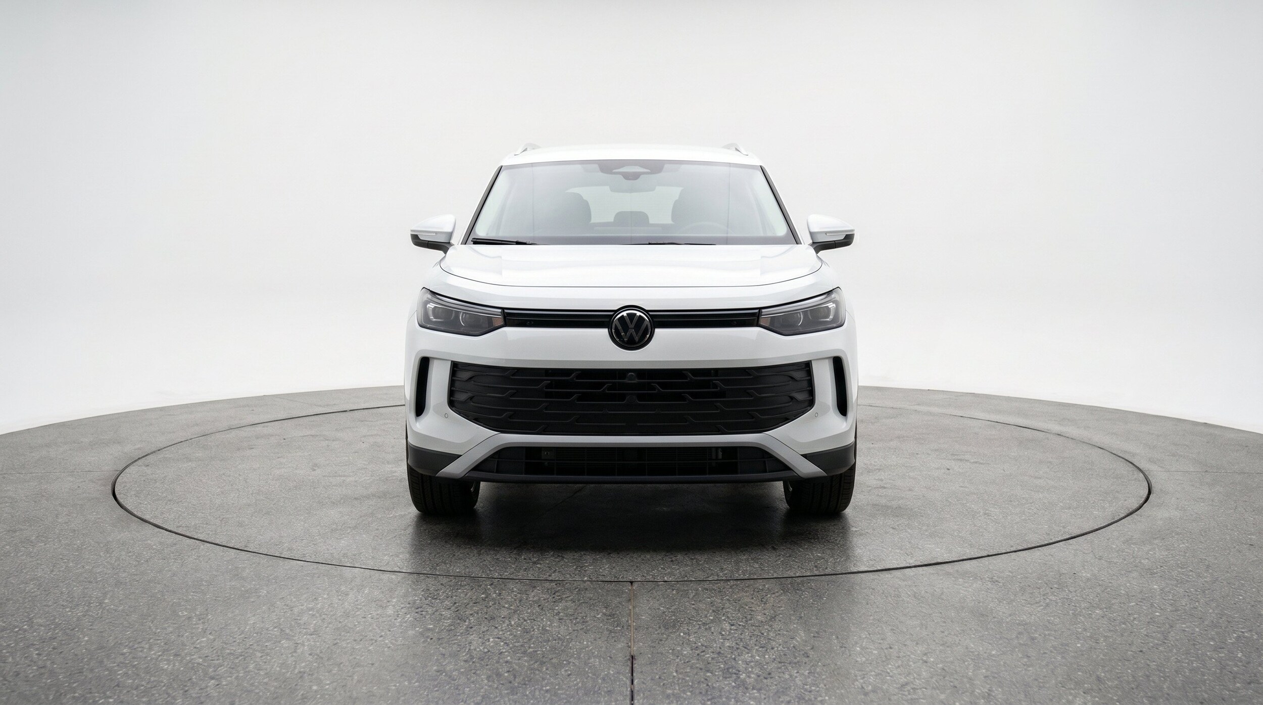 Thumbnail: 2026 Volkswagen Tiguan - 2