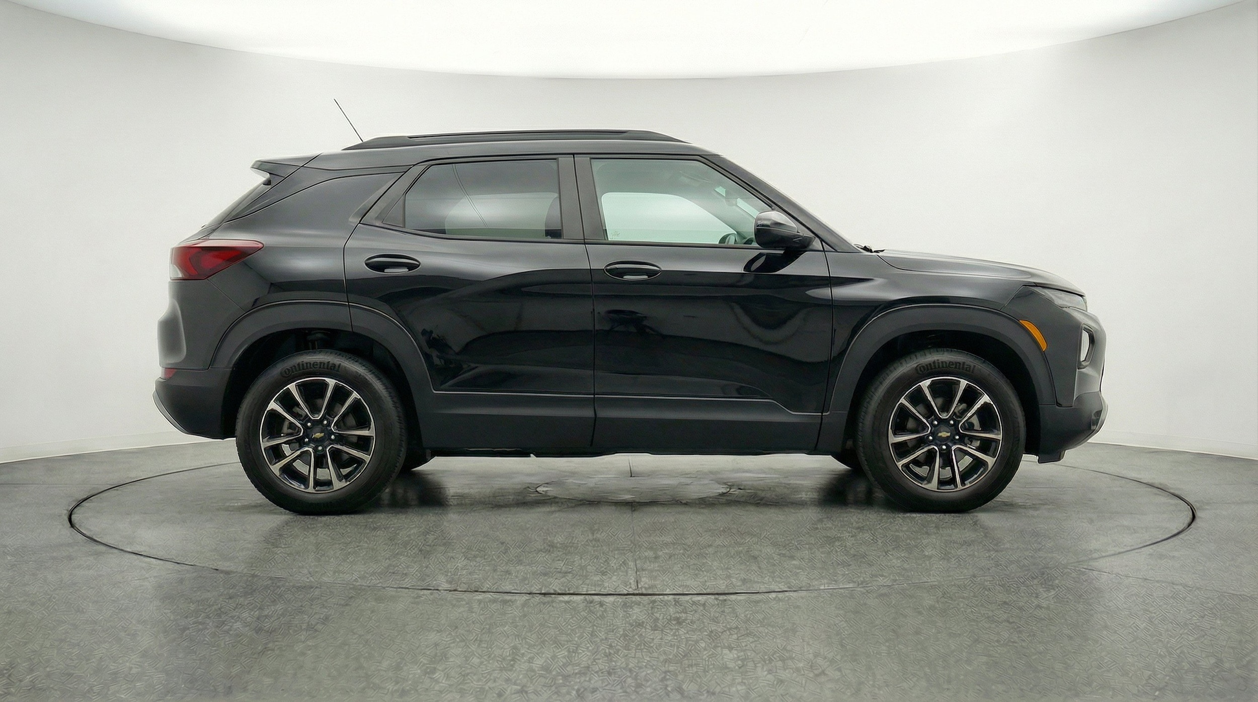 Thumbnail: 2025 Chevrolet TrailBlazer - 10