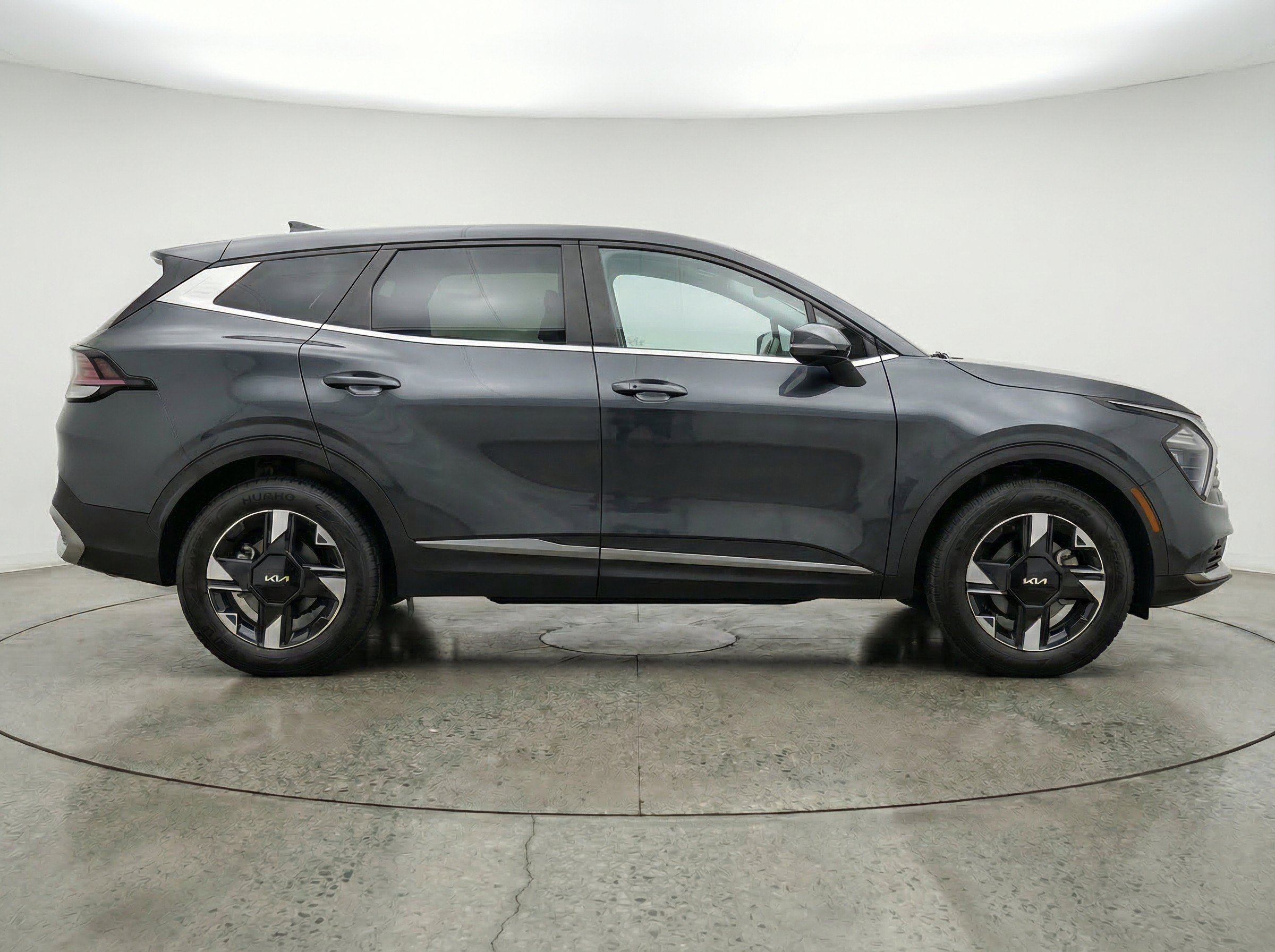 Thumbnail: 2026 Kia Sportage - 10