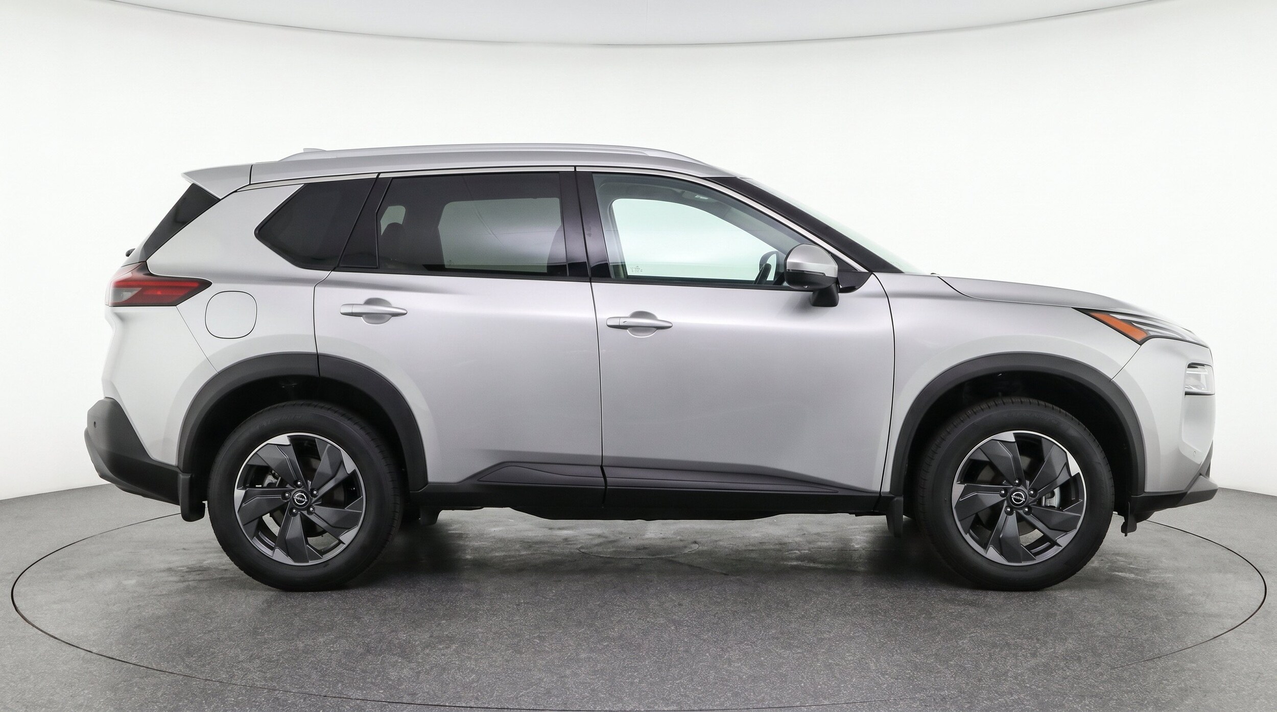 Thumbnail: 2025 Nissan Rogue - 10