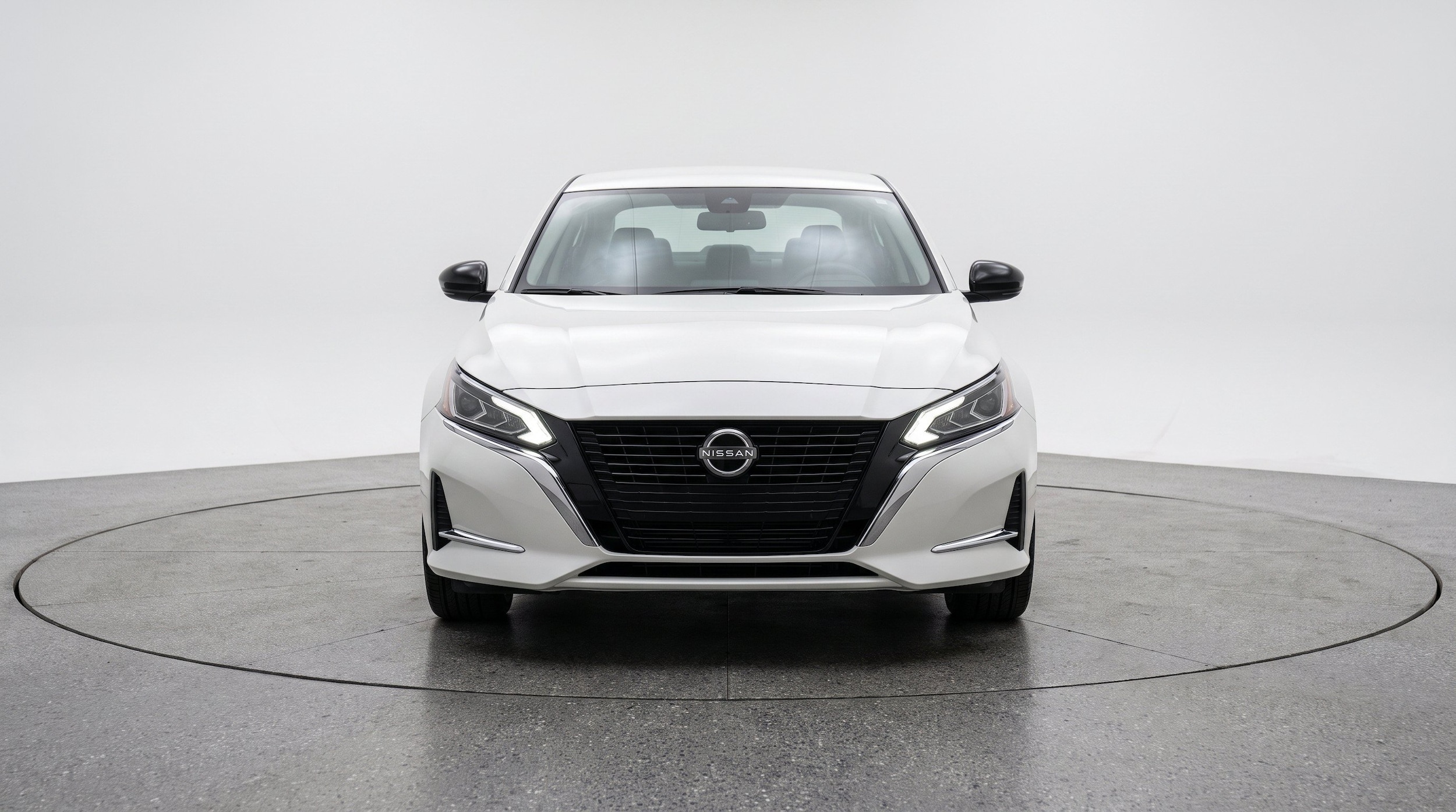 Thumbnail: 2025 Nissan Altima - 2