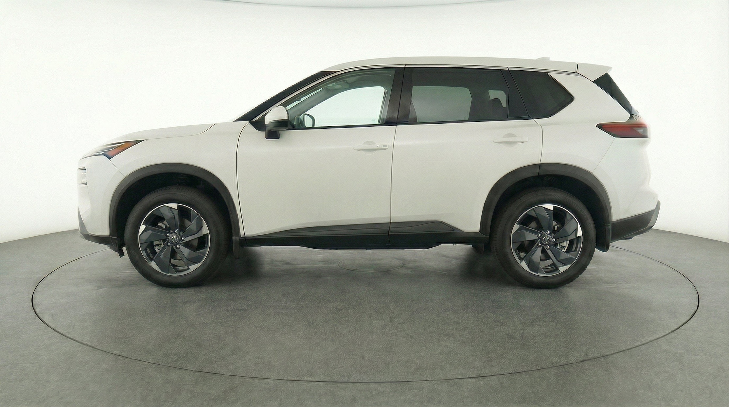 Thumbnail: 2026 Nissan Rogue - 5