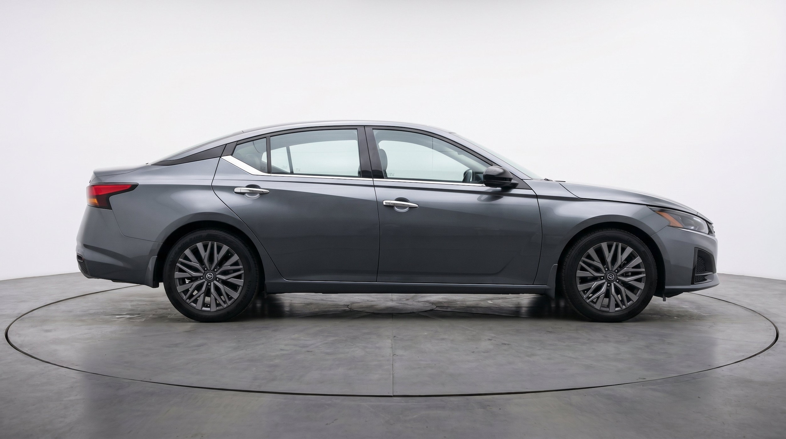 Thumbnail: 2025 Nissan Altima - 10