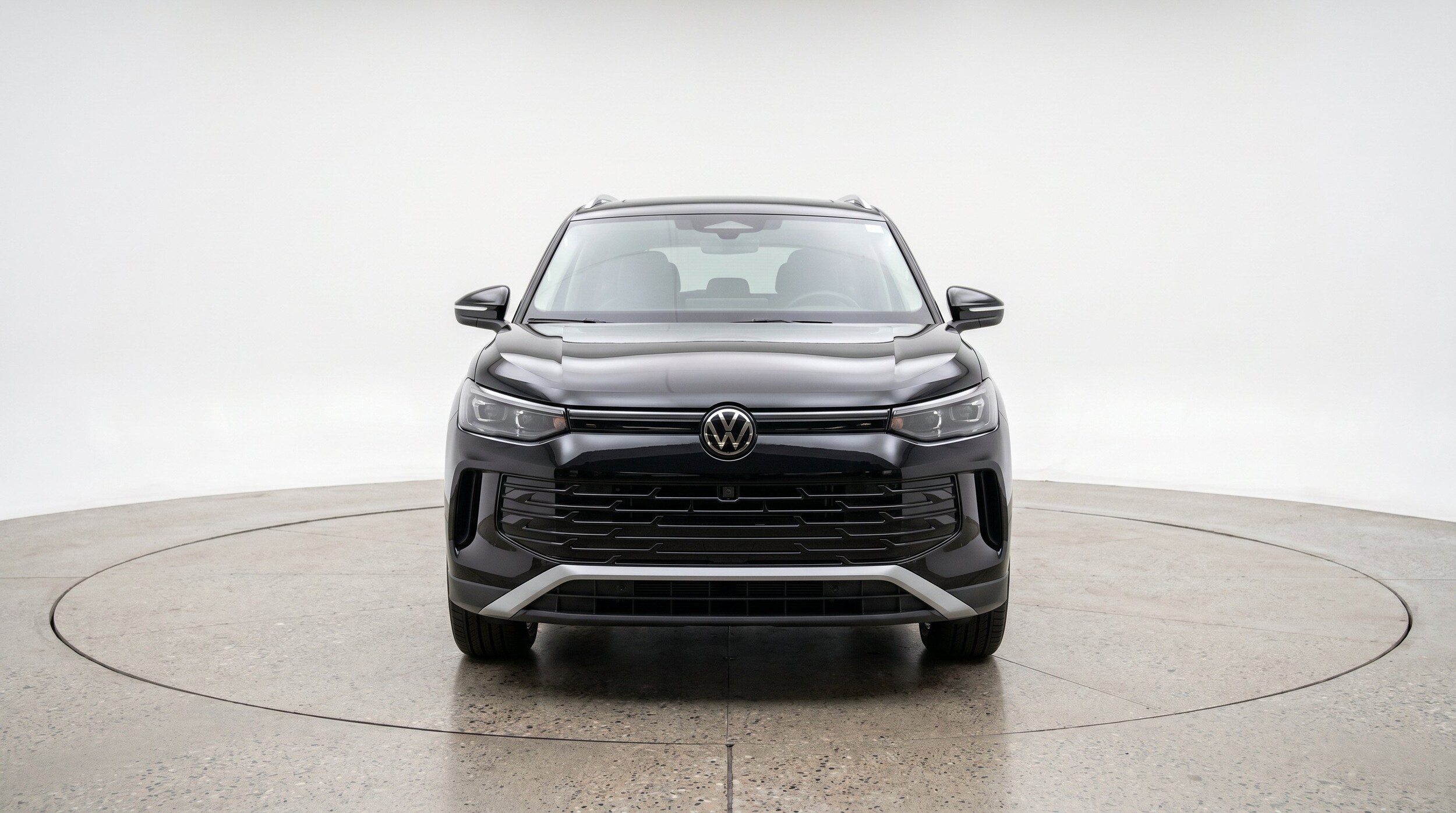 Thumbnail: 2026 Volkswagen Tiguan - 2