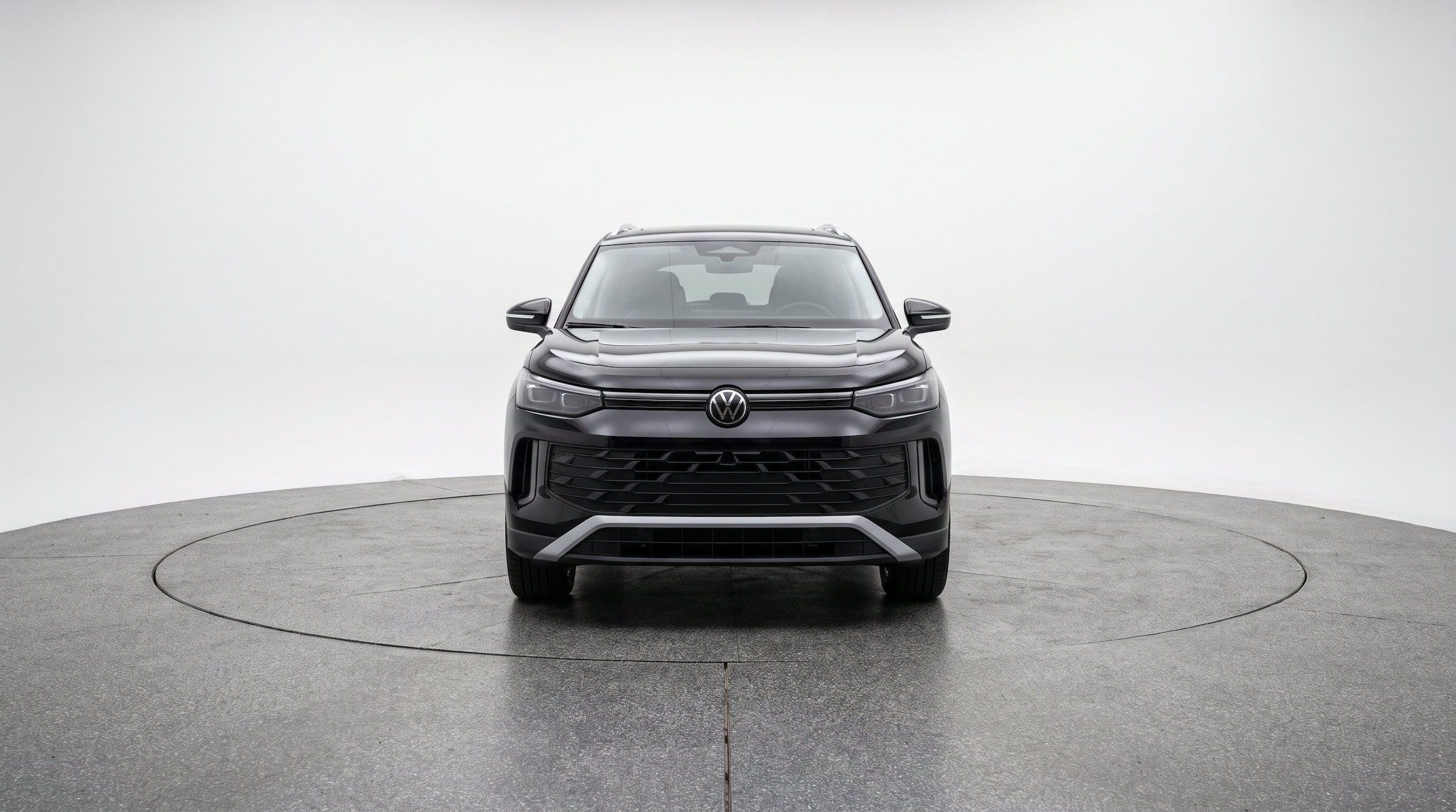 Thumbnail: 2026 Volkswagen Tiguan - 2