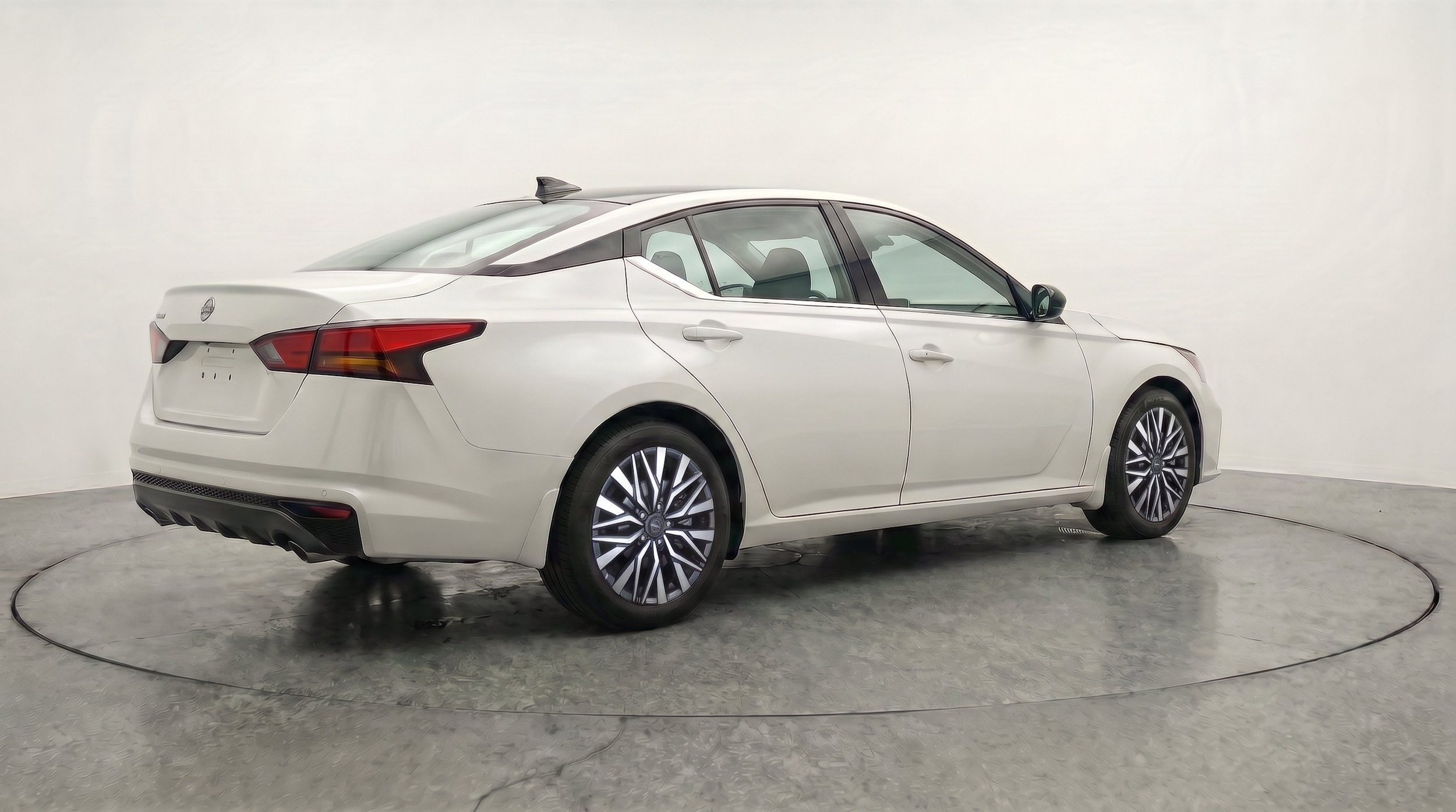 Thumbnail: 2026 Nissan Altima - 9