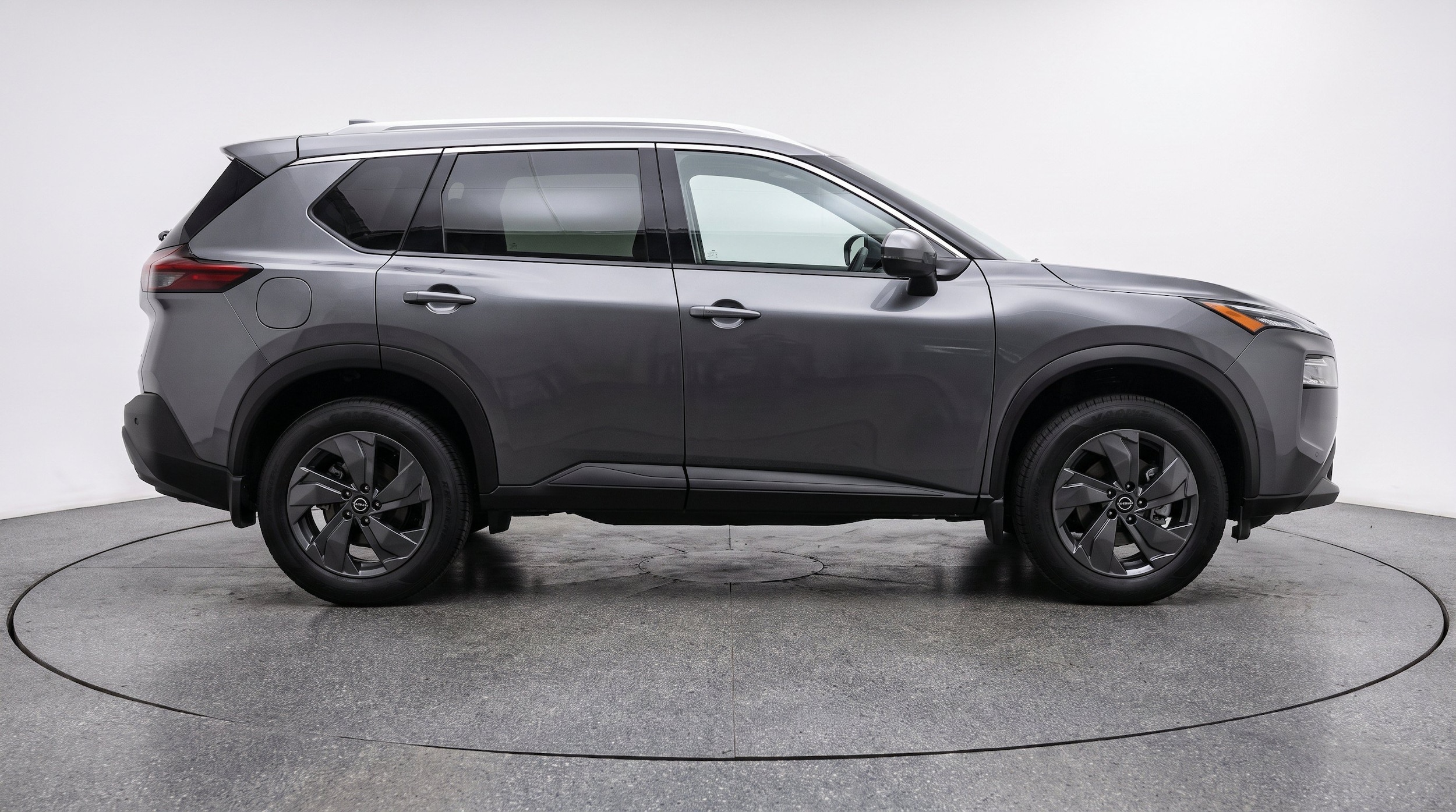 Thumbnail: 2025 Nissan Rogue - 10
