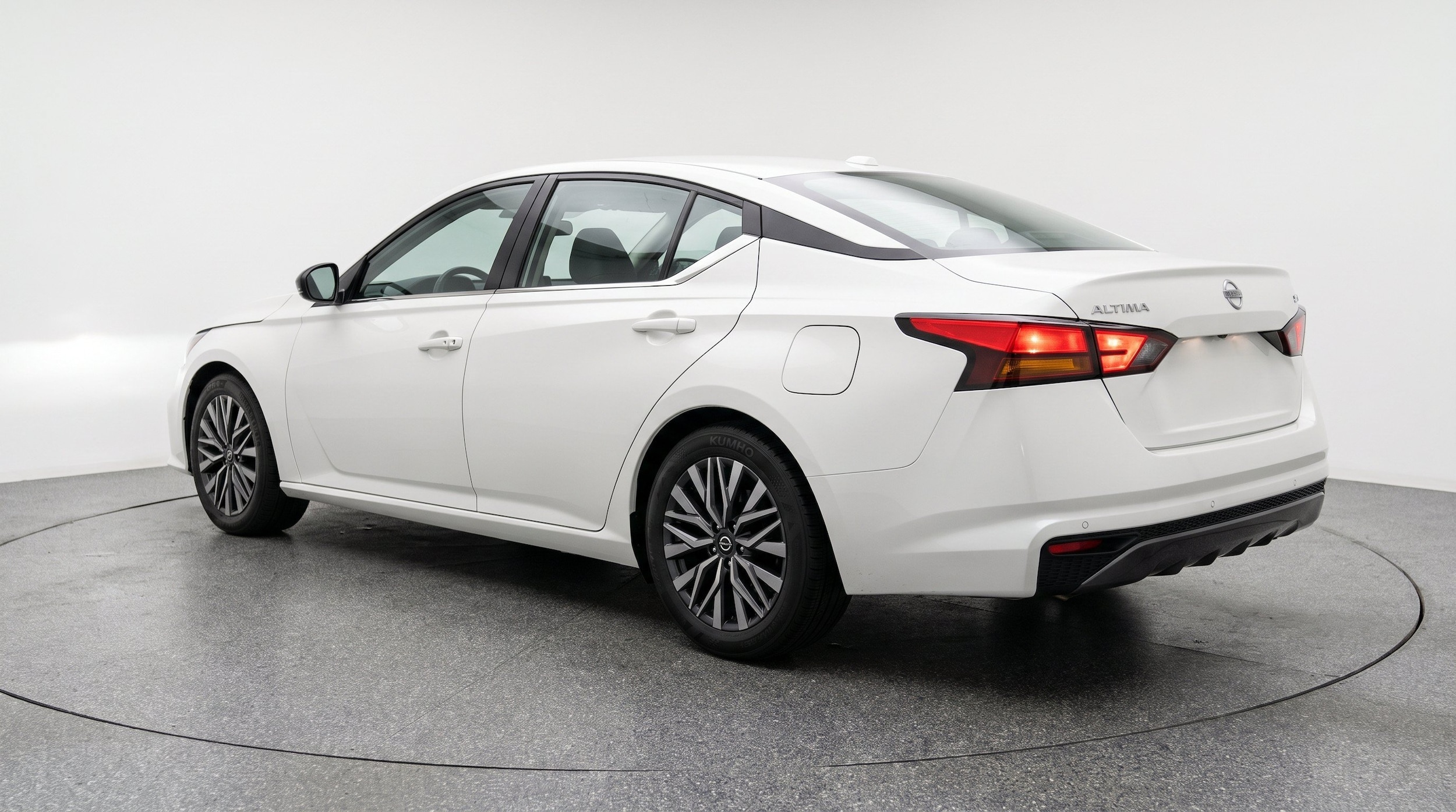 Thumbnail: 2026 Nissan Altima - 6