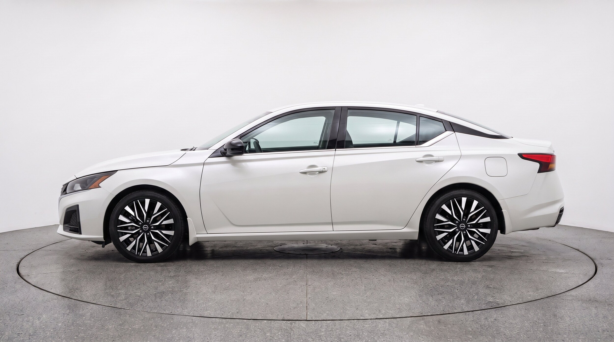 Thumbnail: 2026 Nissan Altima - 5