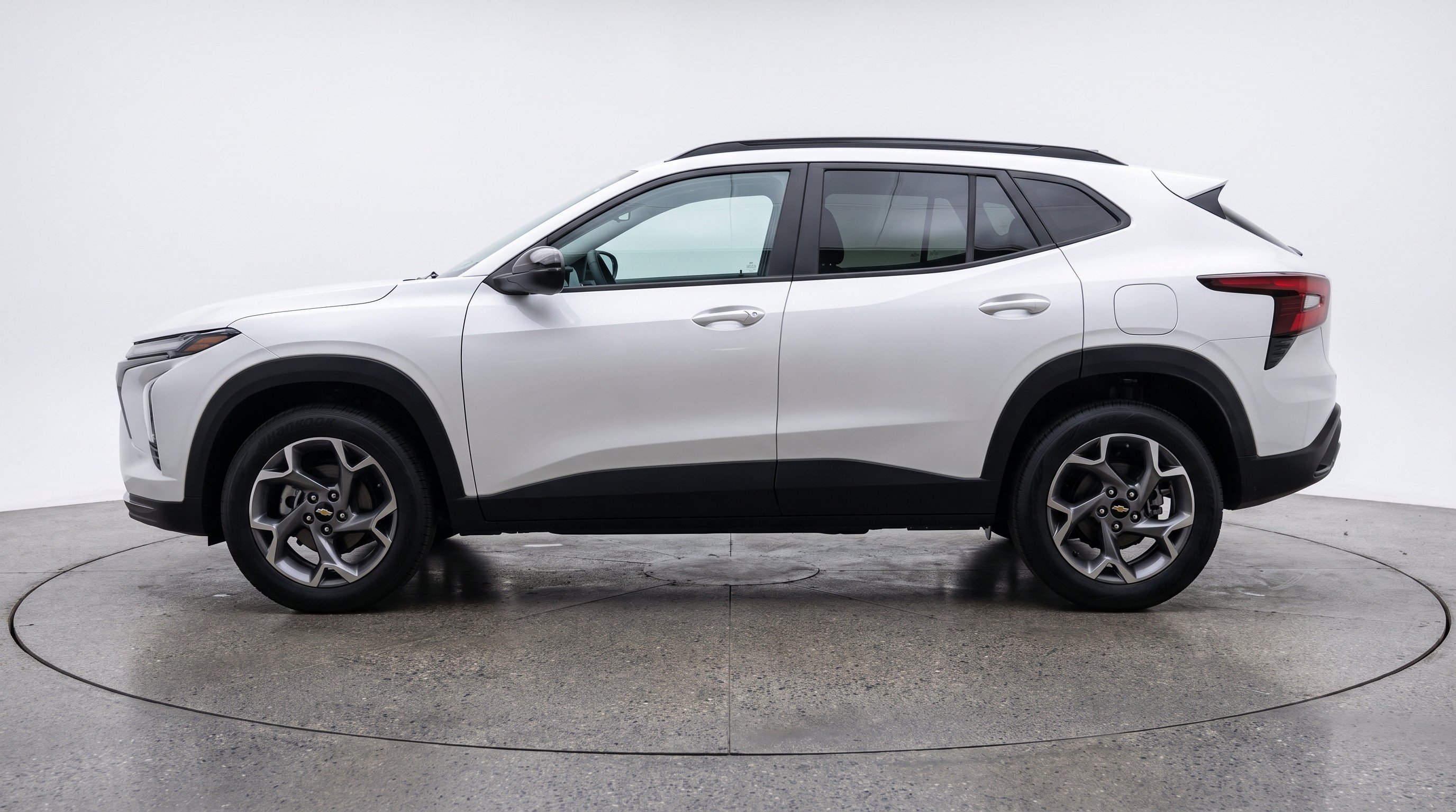Thumbnail: 2025 Chevrolet Trax - 5