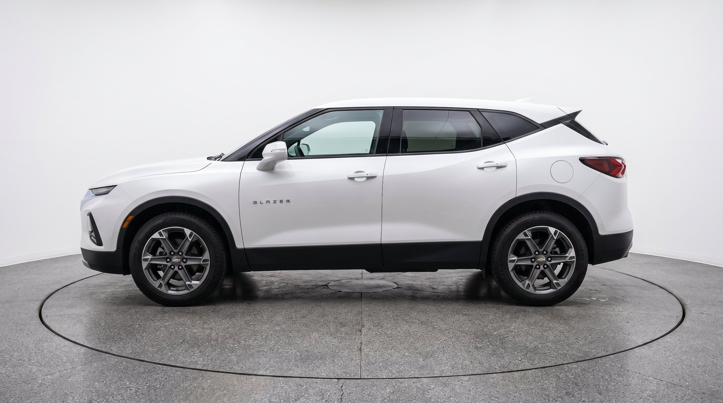 Thumbnail: 2025 Chevrolet Blazer - 5