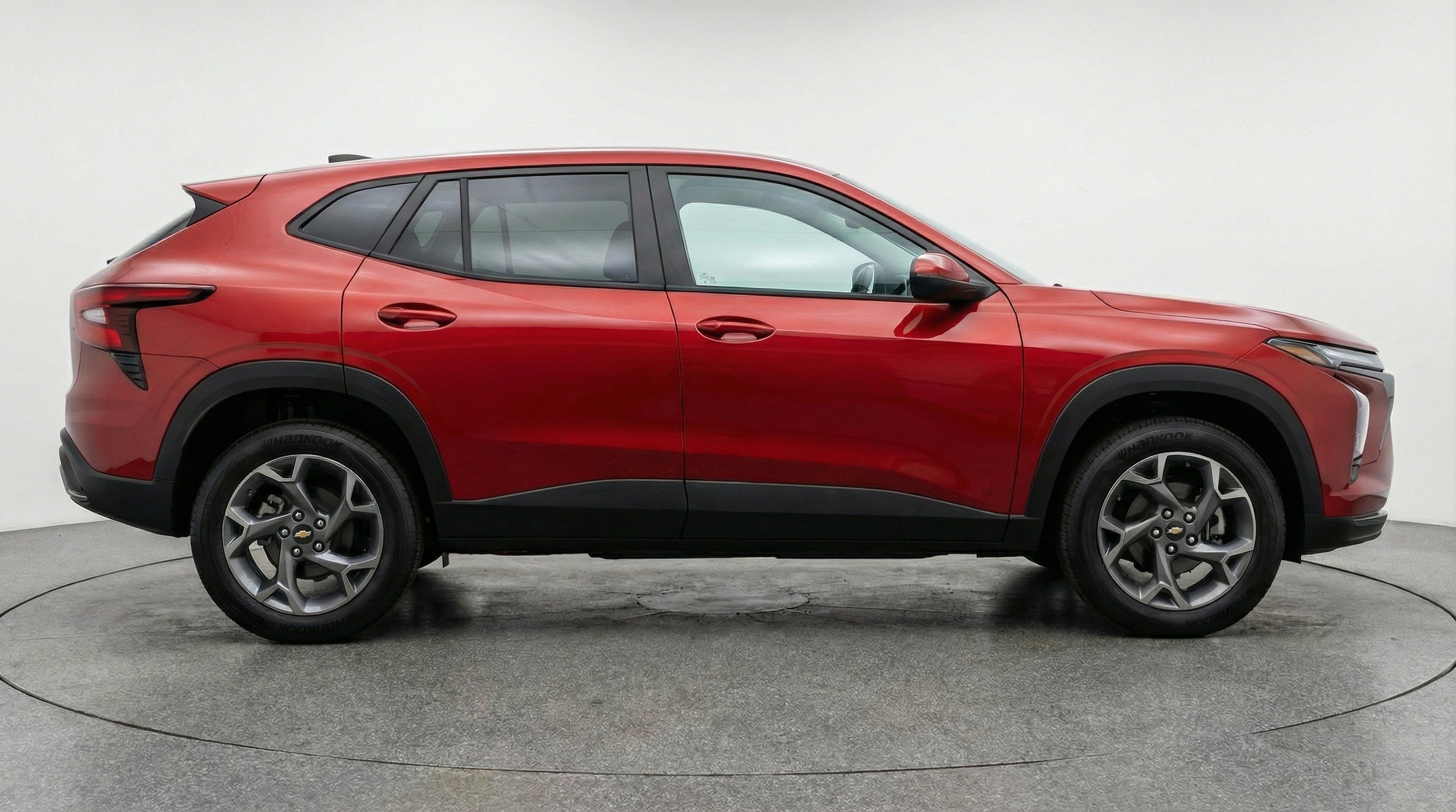 Thumbnail: 2025 Chevrolet Trax - 10