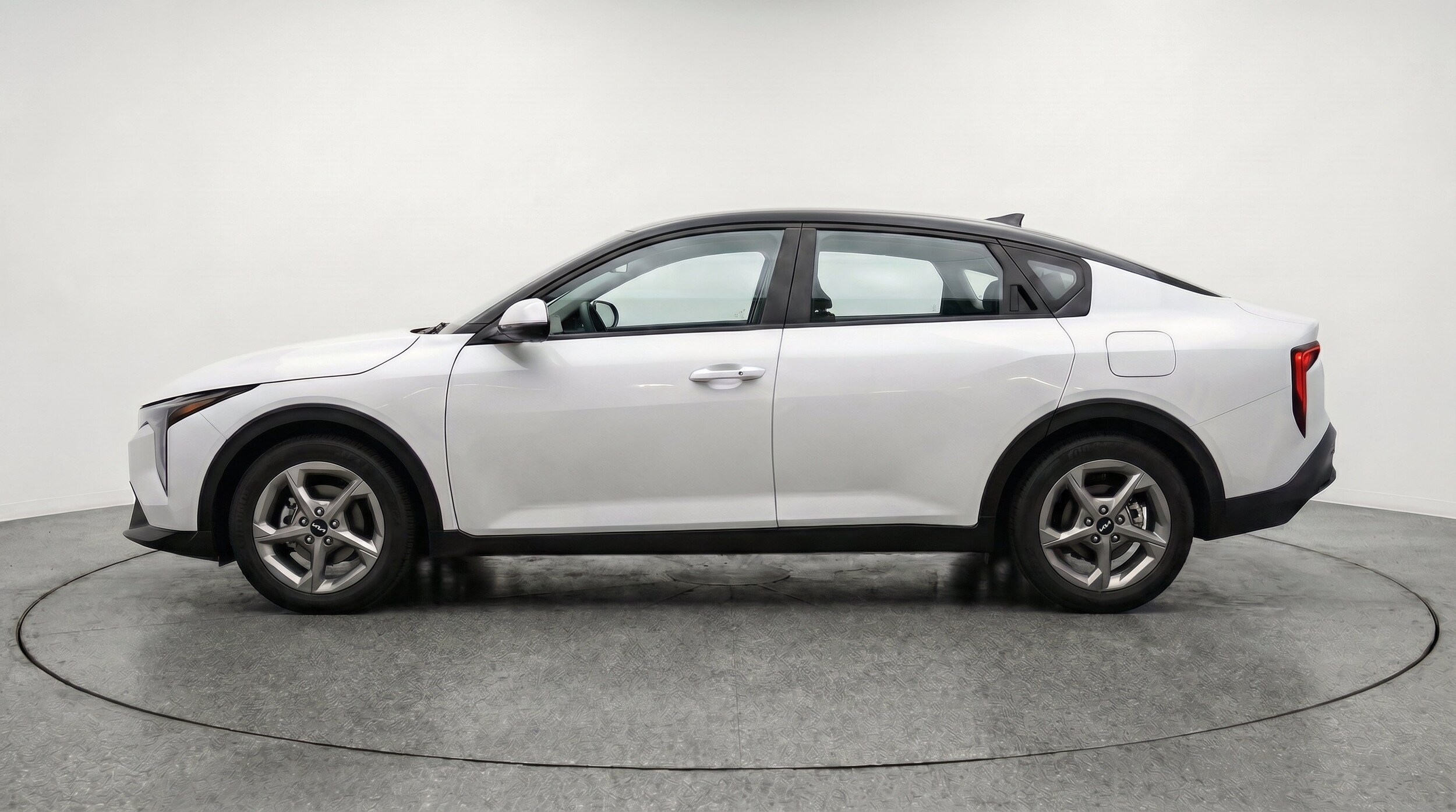 Thumbnail: 2025 Kia K4 - 5