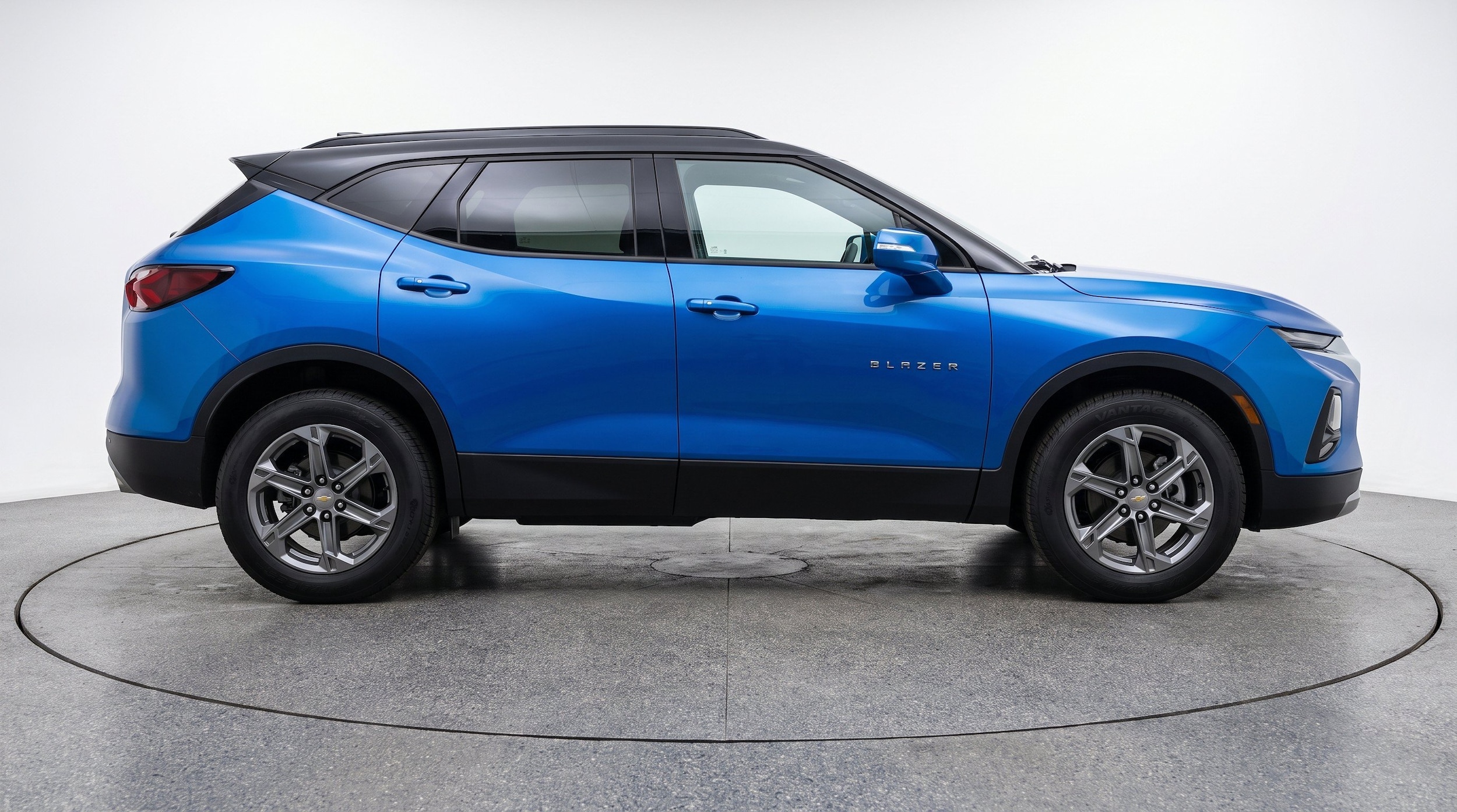 Thumbnail: 2025 Chevrolet Blazer - 10