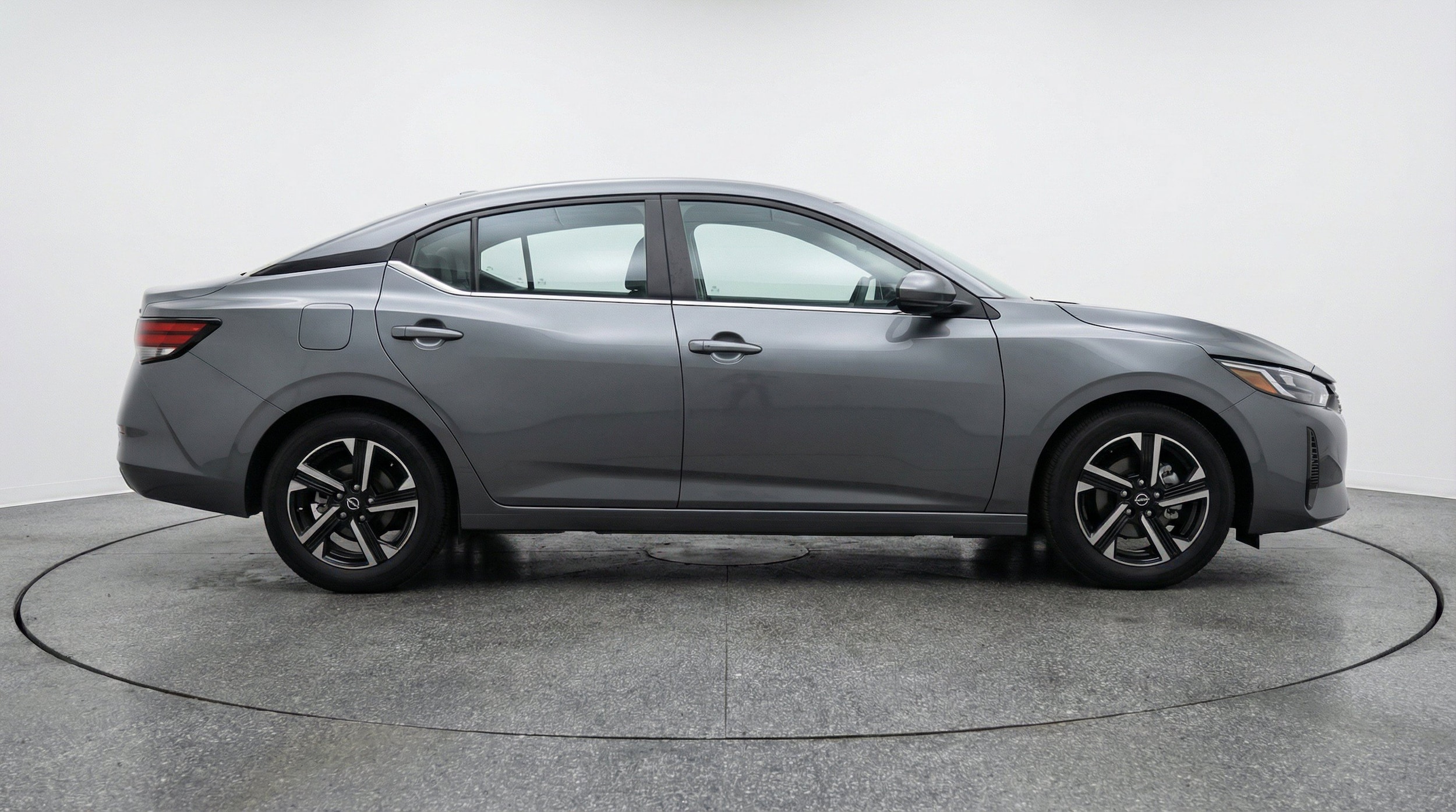 Thumbnail: 2025 Nissan Sentra - 10
