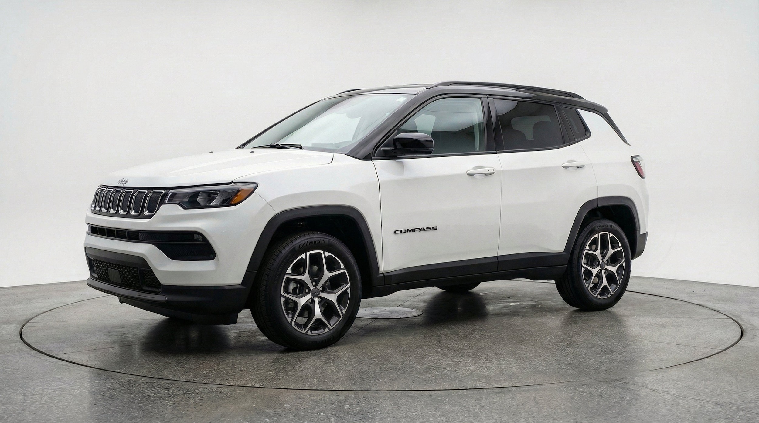 Thumbnail: 2025 Jeep Compass - 3