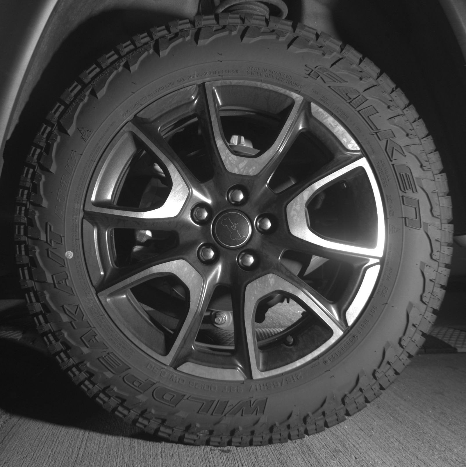 Thumbnail: 2025 Jeep Compass - 14
