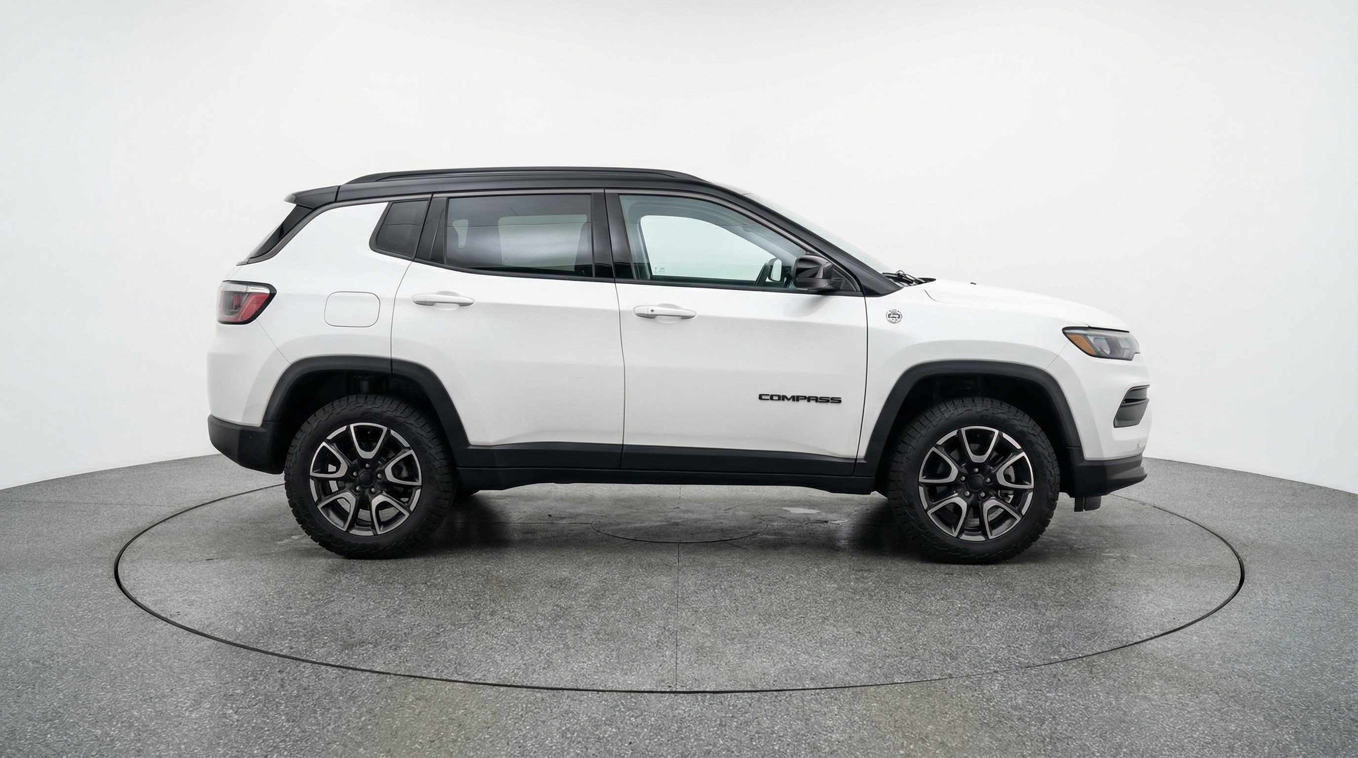 Thumbnail: 2025 Jeep Compass - 11