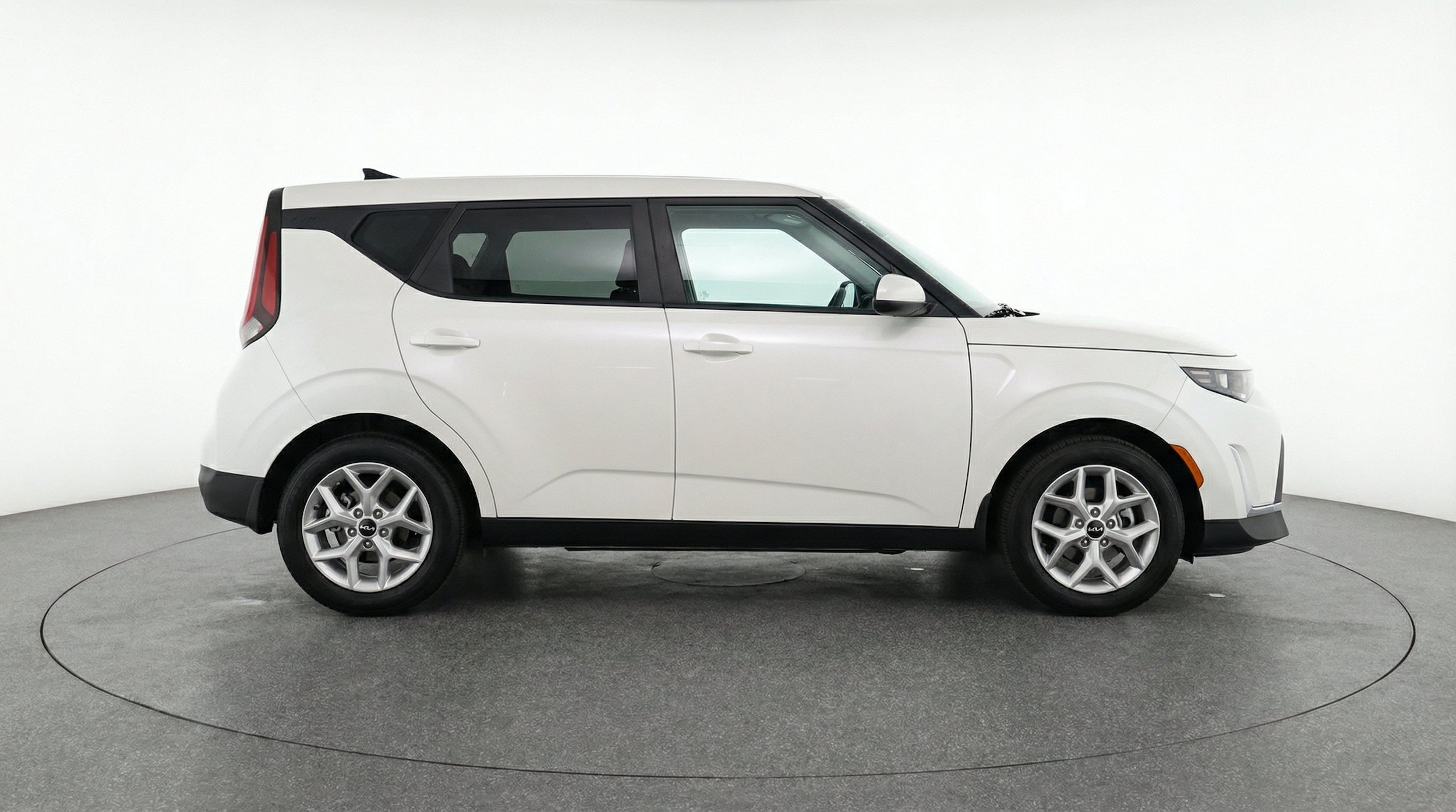 Thumbnail: 2025 Kia Soul - 10
