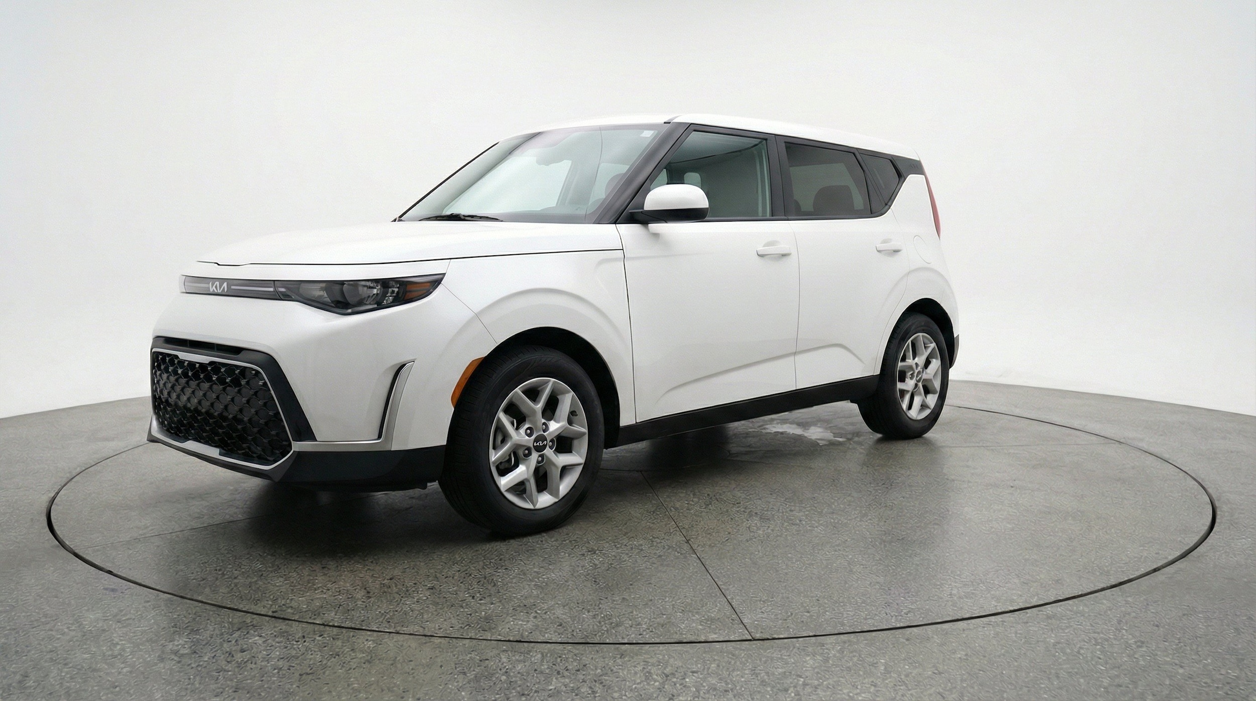 Thumbnail: 2025 Kia Soul - 3