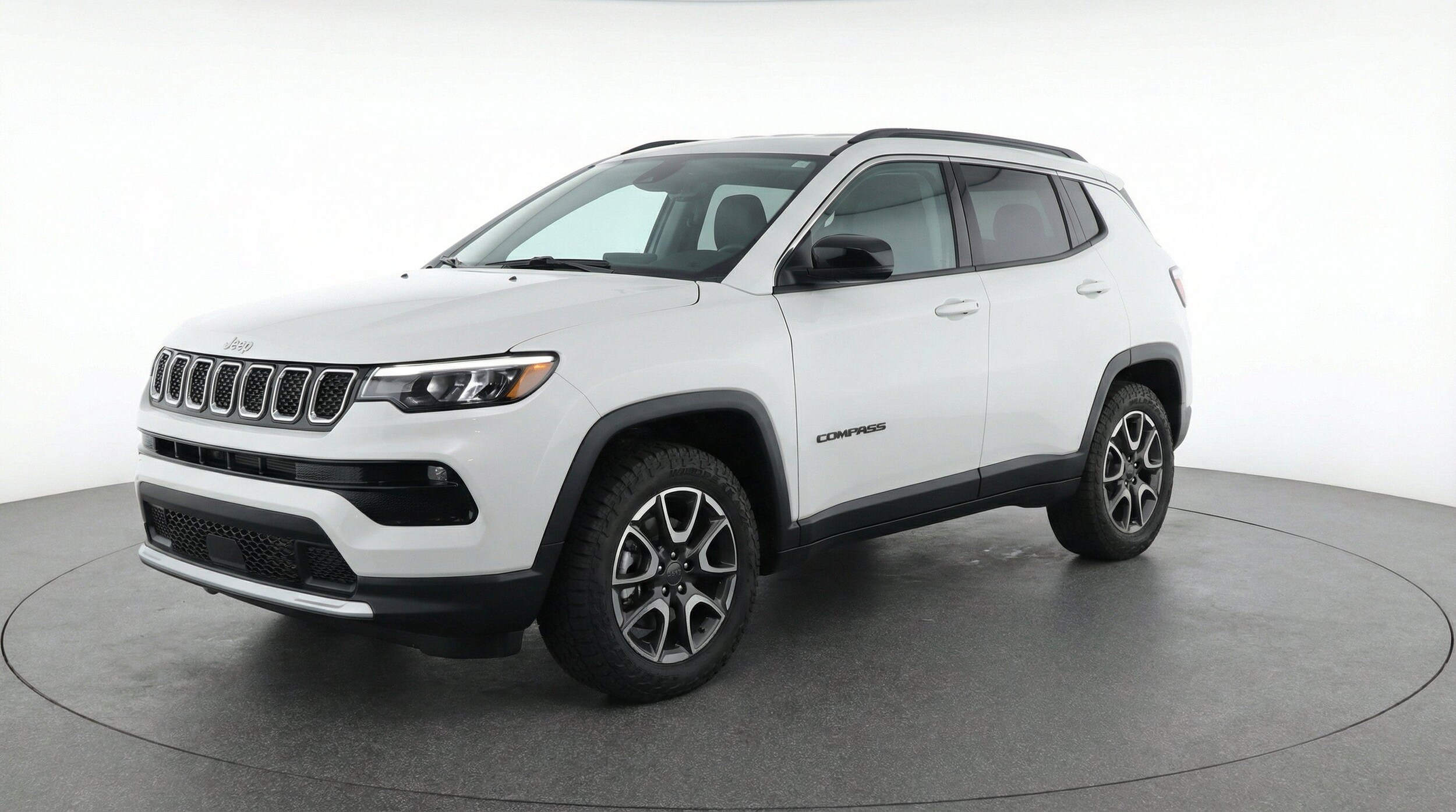 Thumbnail: 2025 Jeep Compass - 3