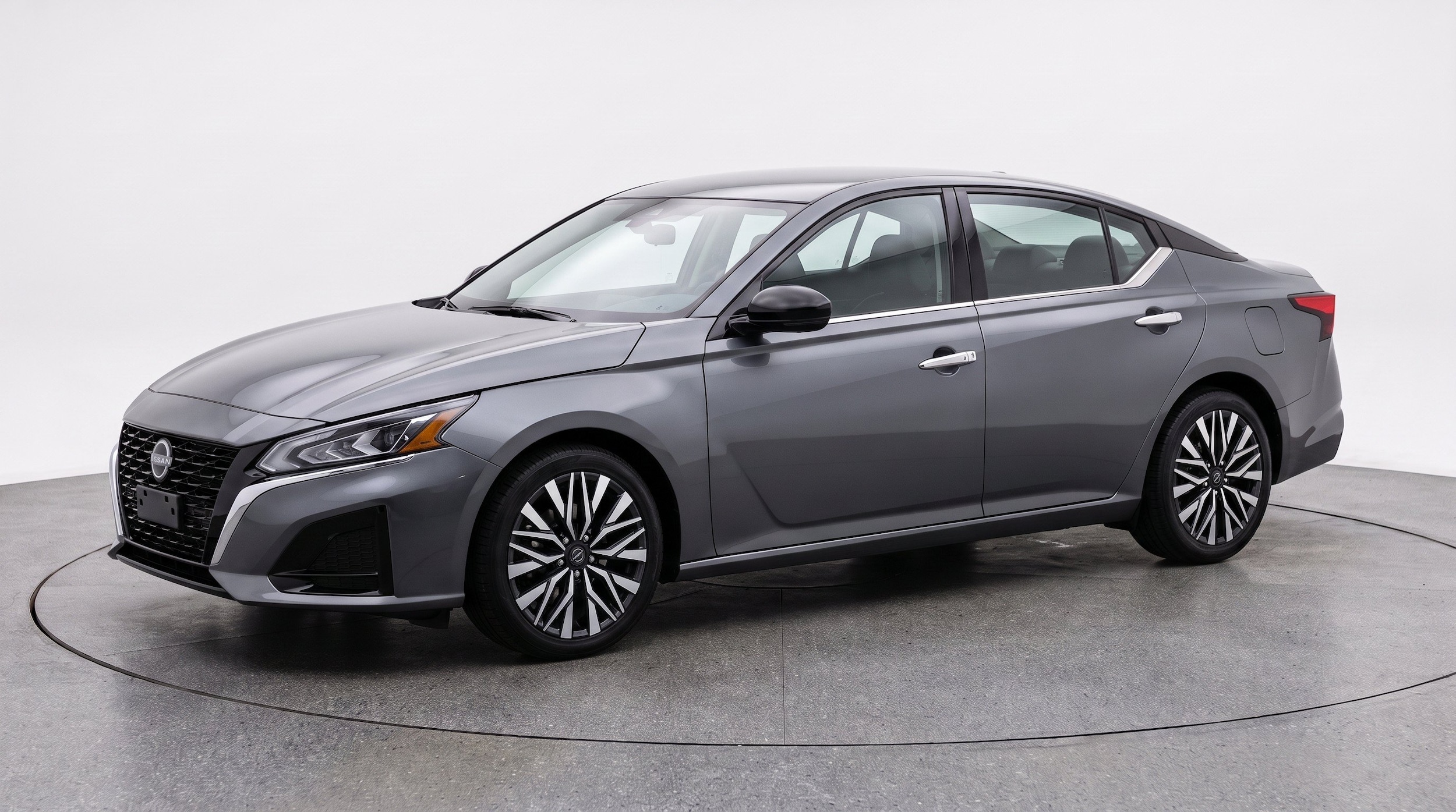 Thumbnail: 2025 Nissan Altima - 3