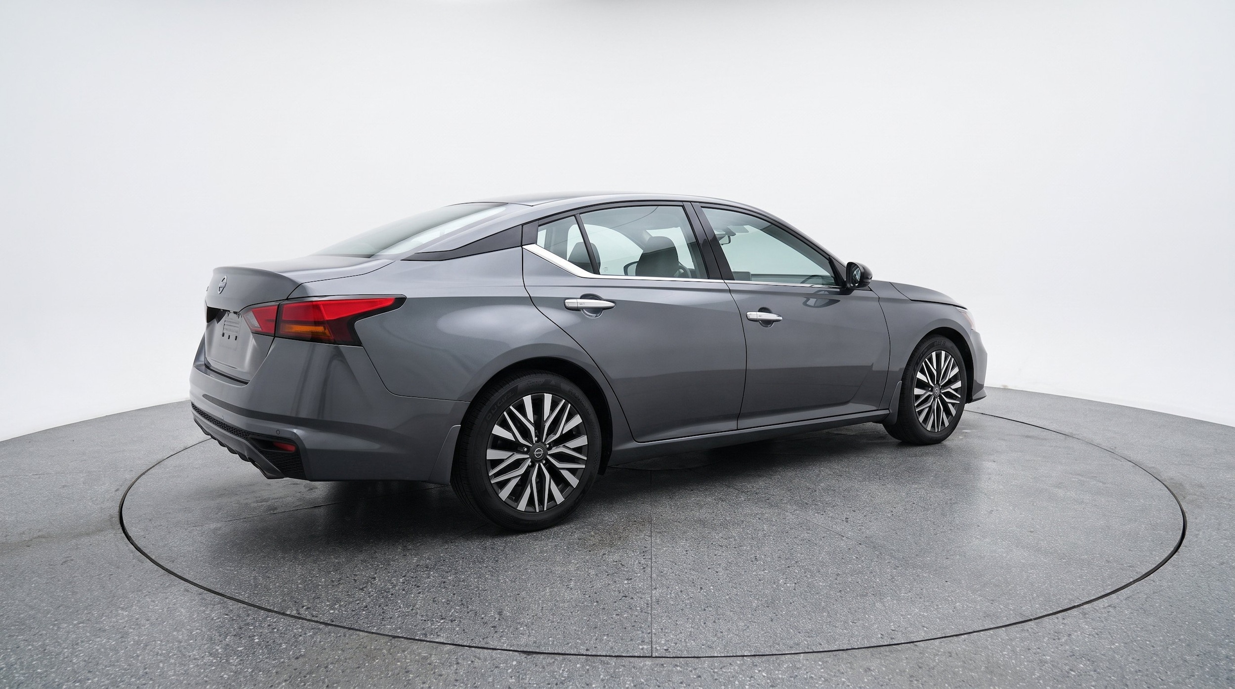 Thumbnail: 2025 Nissan Altima - 9