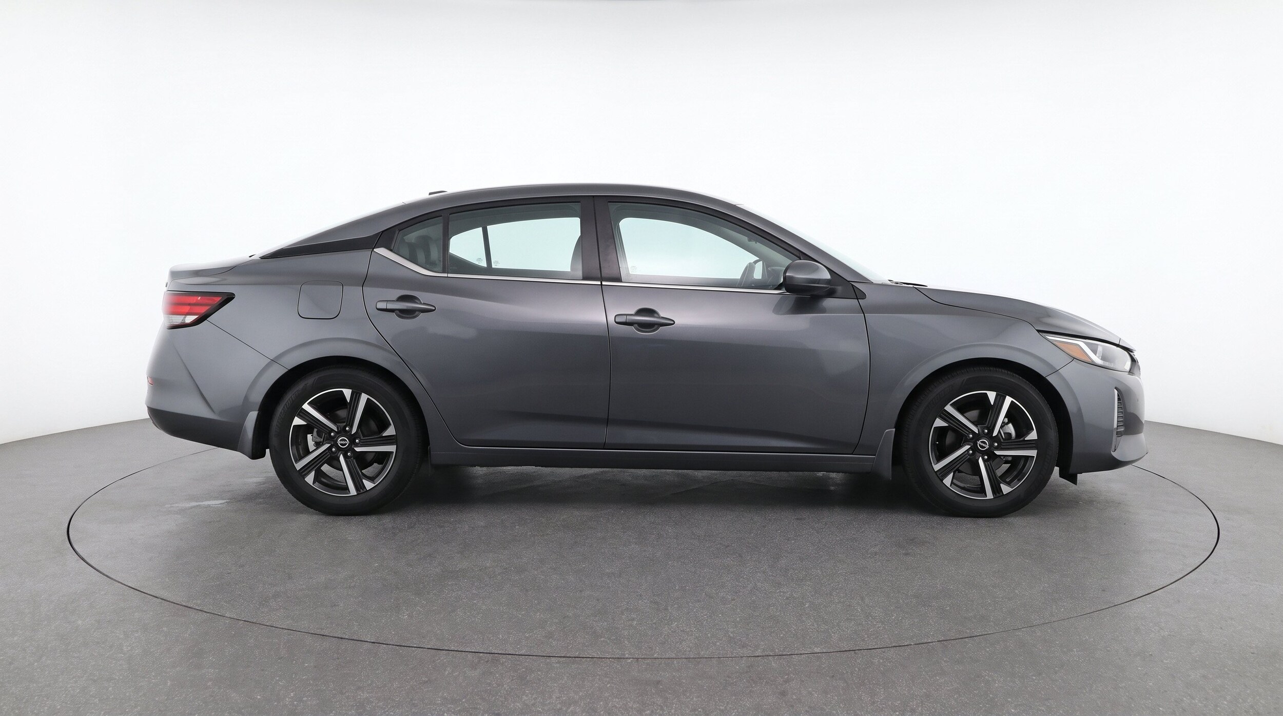 Thumbnail: 2025 Nissan Sentra - 10