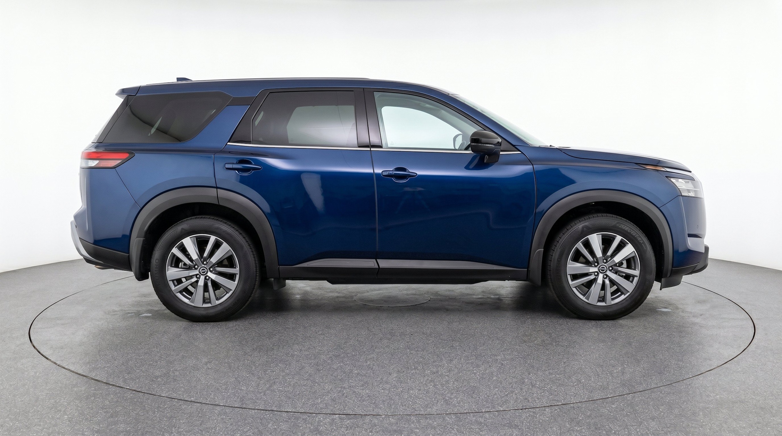 Thumbnail: 2025 Nissan Pathfinder - 10