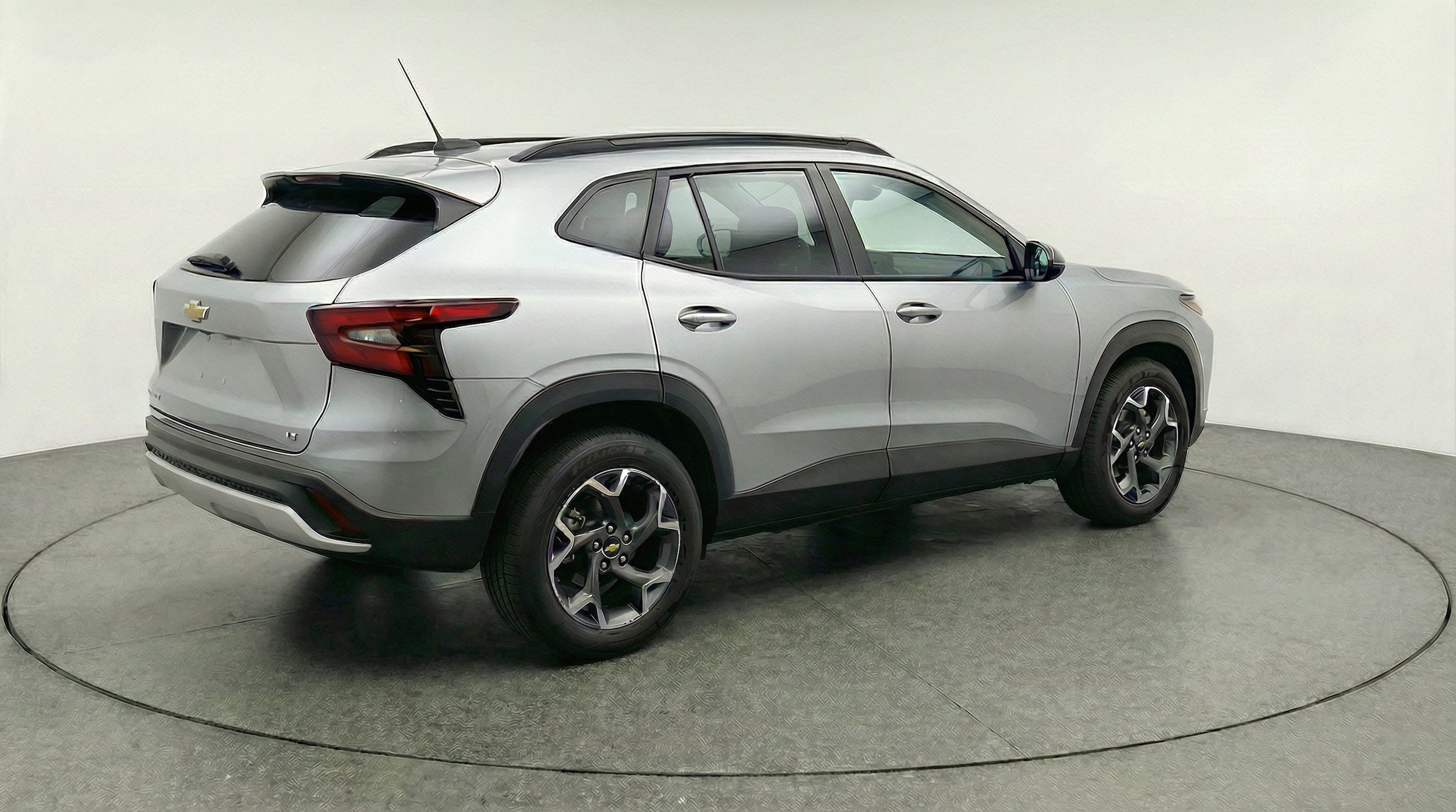 Thumbnail: 2025 Chevrolet Trax - 9