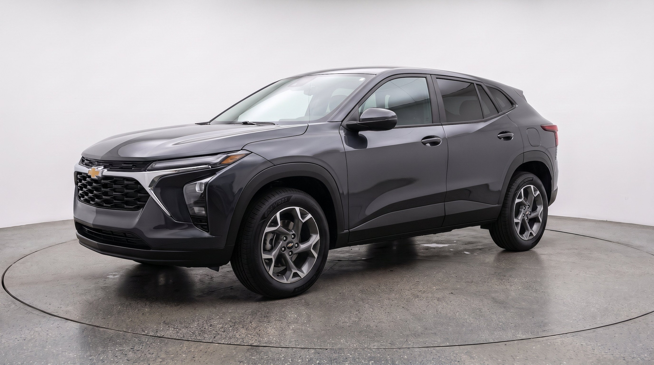 Thumbnail: 2025 Chevrolet Trax - 3