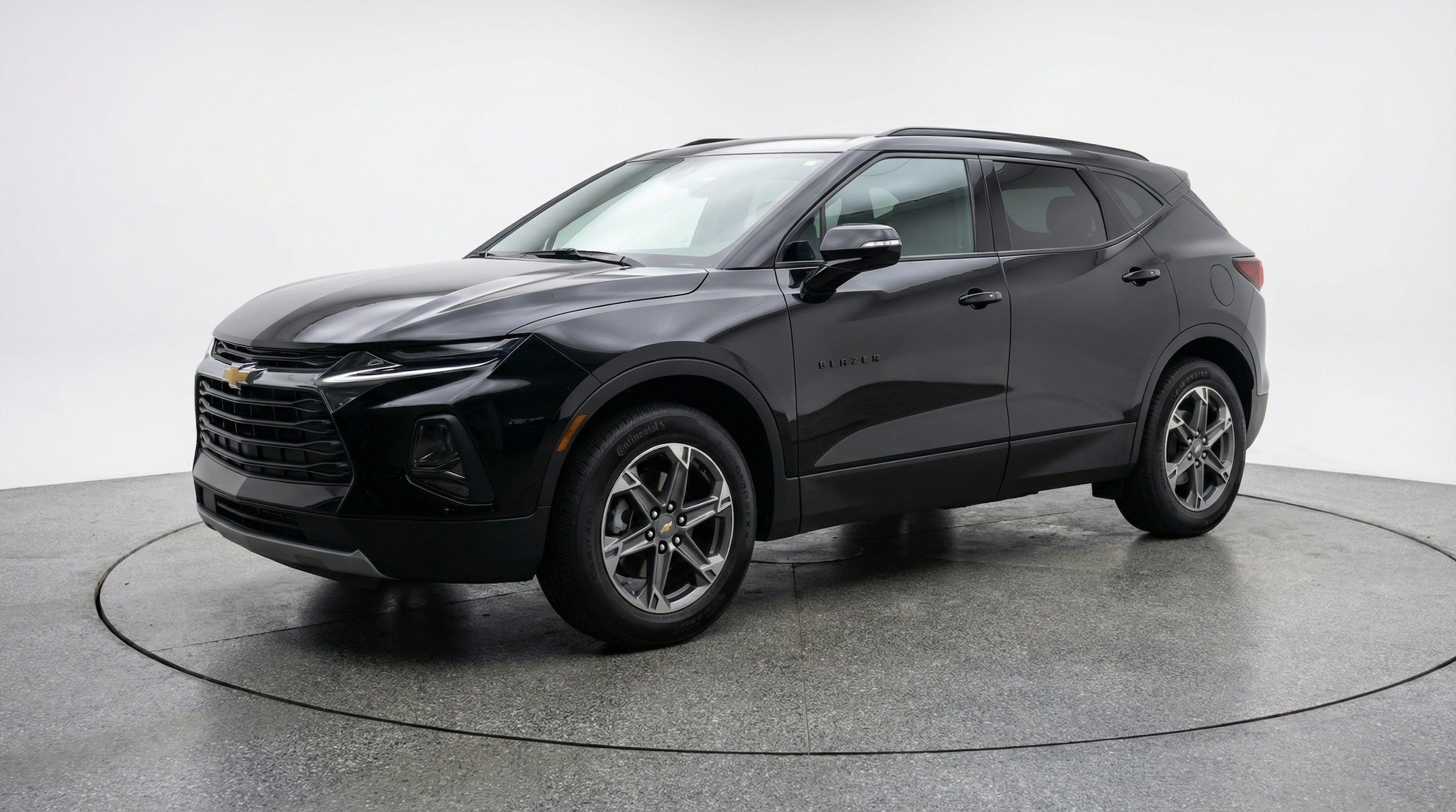 Thumbnail: 2025 Chevrolet Blazer - 3