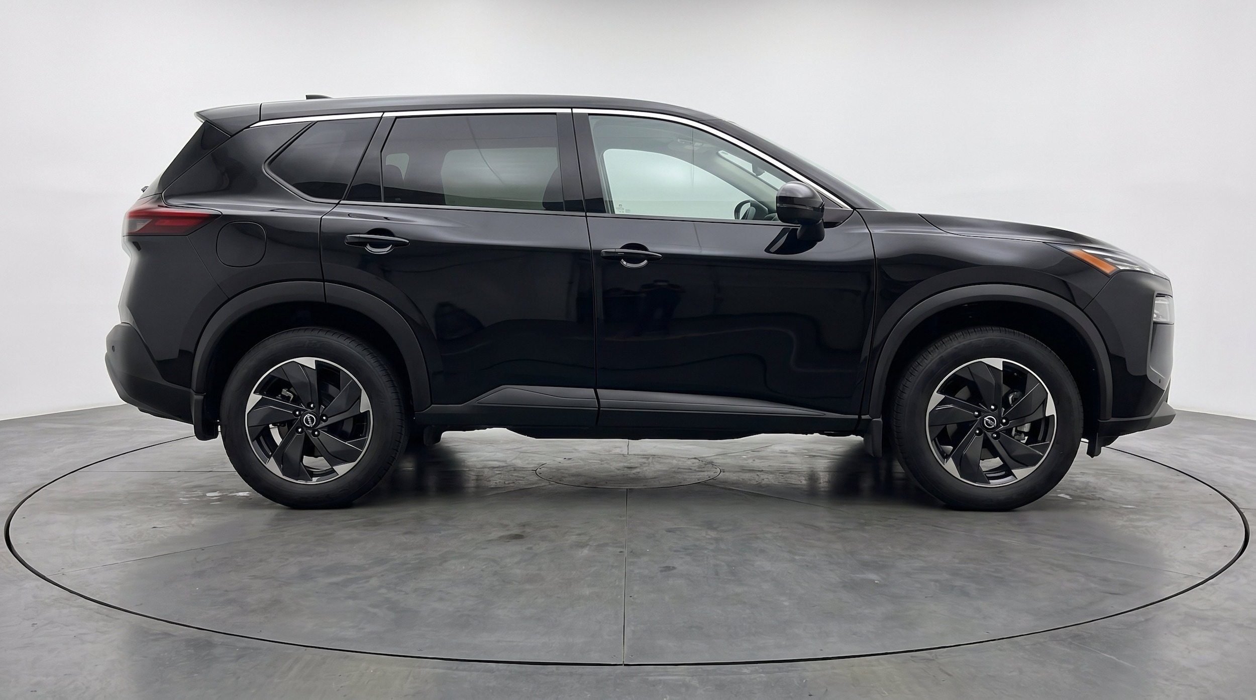 Thumbnail: 2025 Nissan Rogue - 10