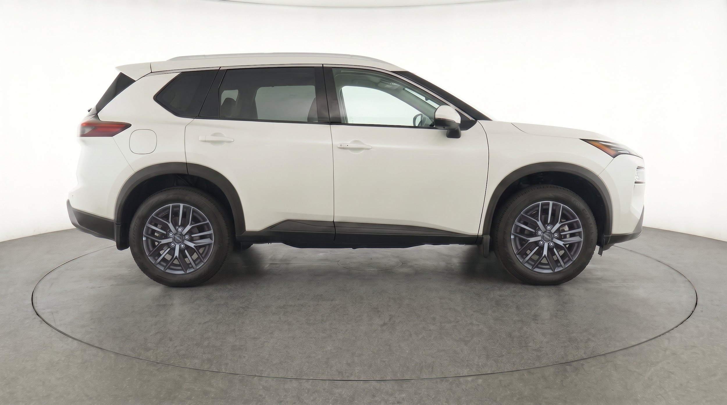 Thumbnail: 2026 Nissan Rogue - 10
