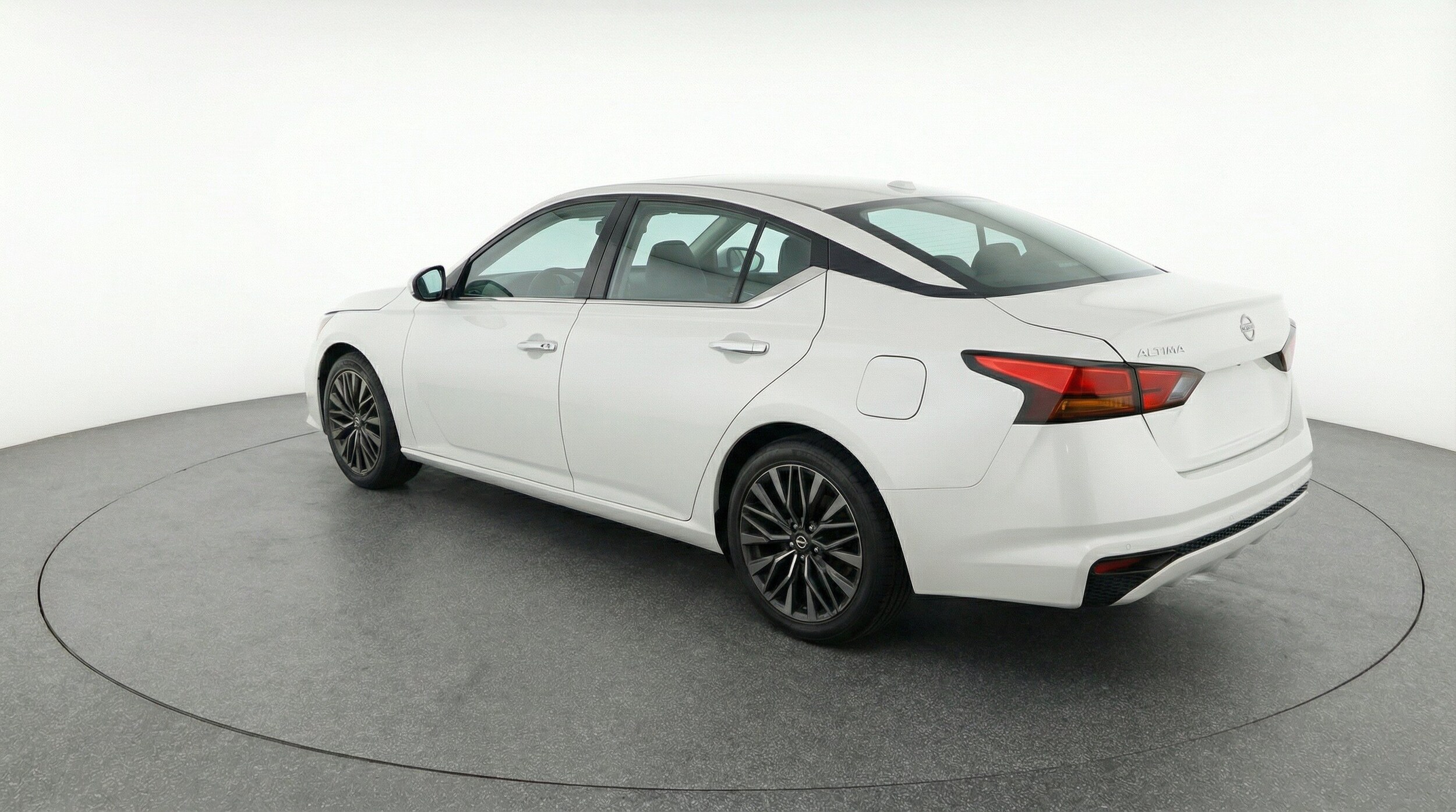 Thumbnail: 2025 Nissan Altima - 6