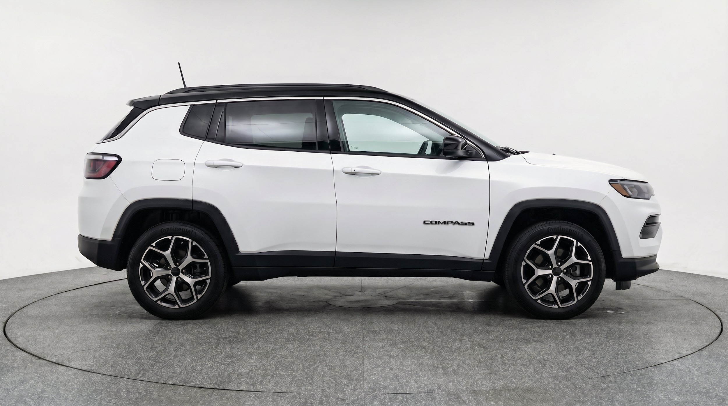 Thumbnail: 2025 Jeep Compass - 10
